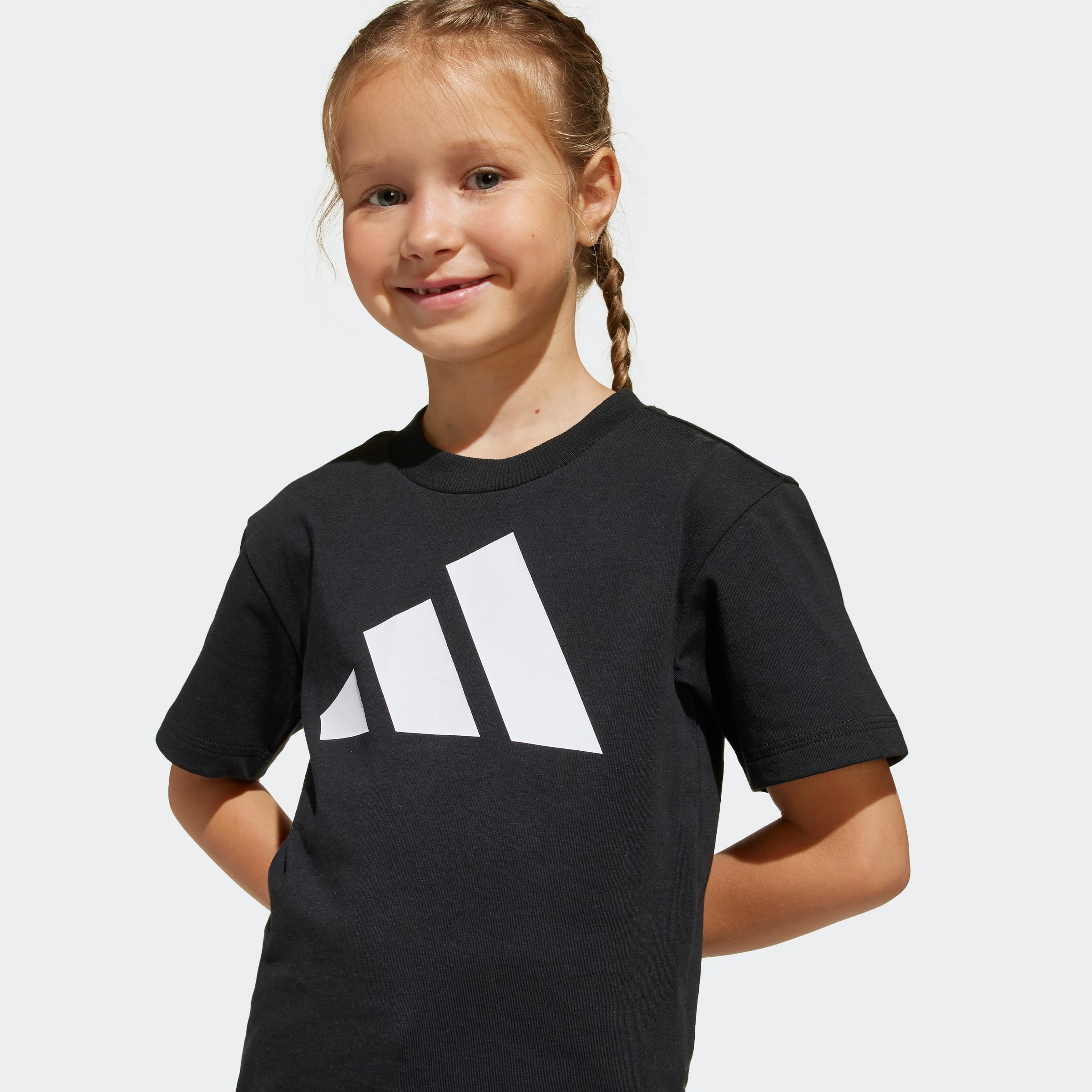adidas Sportswear T-shirt »ESSENTIALS KIDS« style sportif, manches courtes, en coton