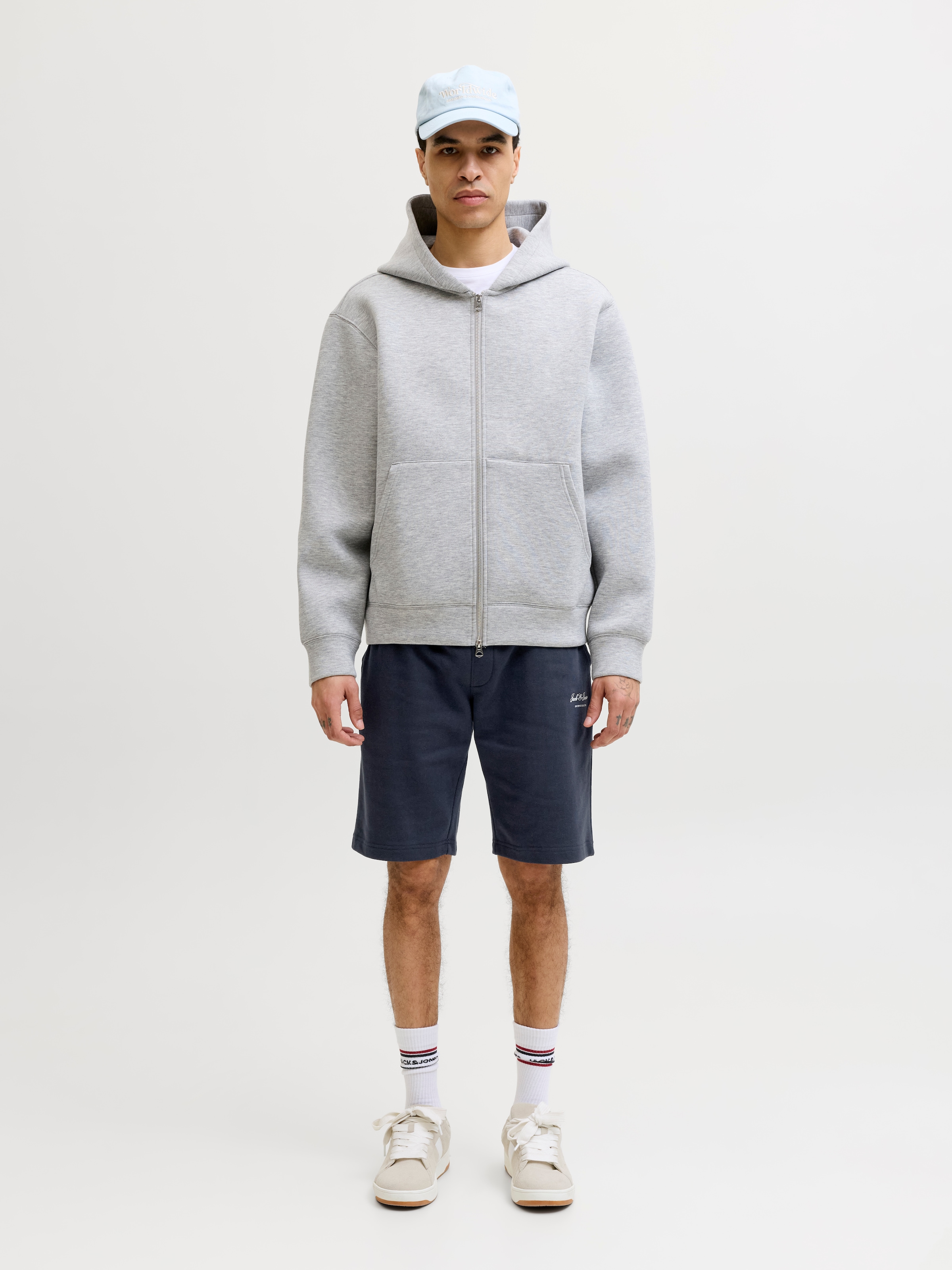 Jack & Jones »JPSTGORDON ARCHIVE SWEAT SHORTS MID SN«  avec cordon de serrage