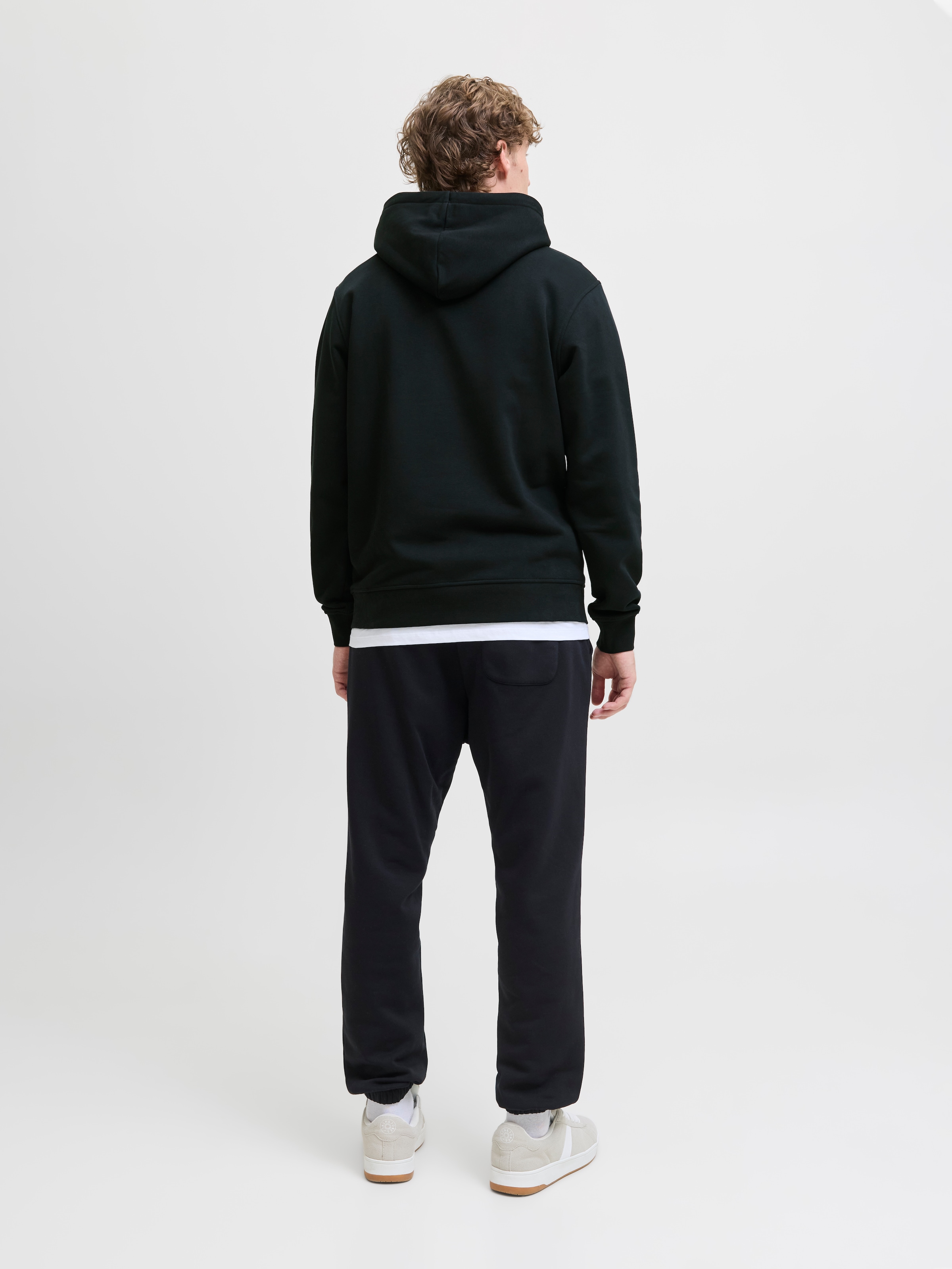 Jack & Jones Kapuzensweatshirt »JJESOHO SWEAT HOOD NOOS« mit stylischem Print