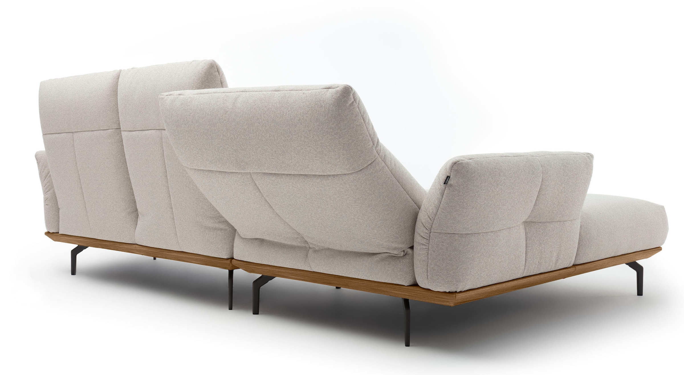 Creation BY ROLF BENZ Canapé d'angle »CR.460 Designsofa, verstellbare Rückenlehne, hochwertig & bequem« socle en noyer, pieds d'angle en gris ombre, largeur 298 cm