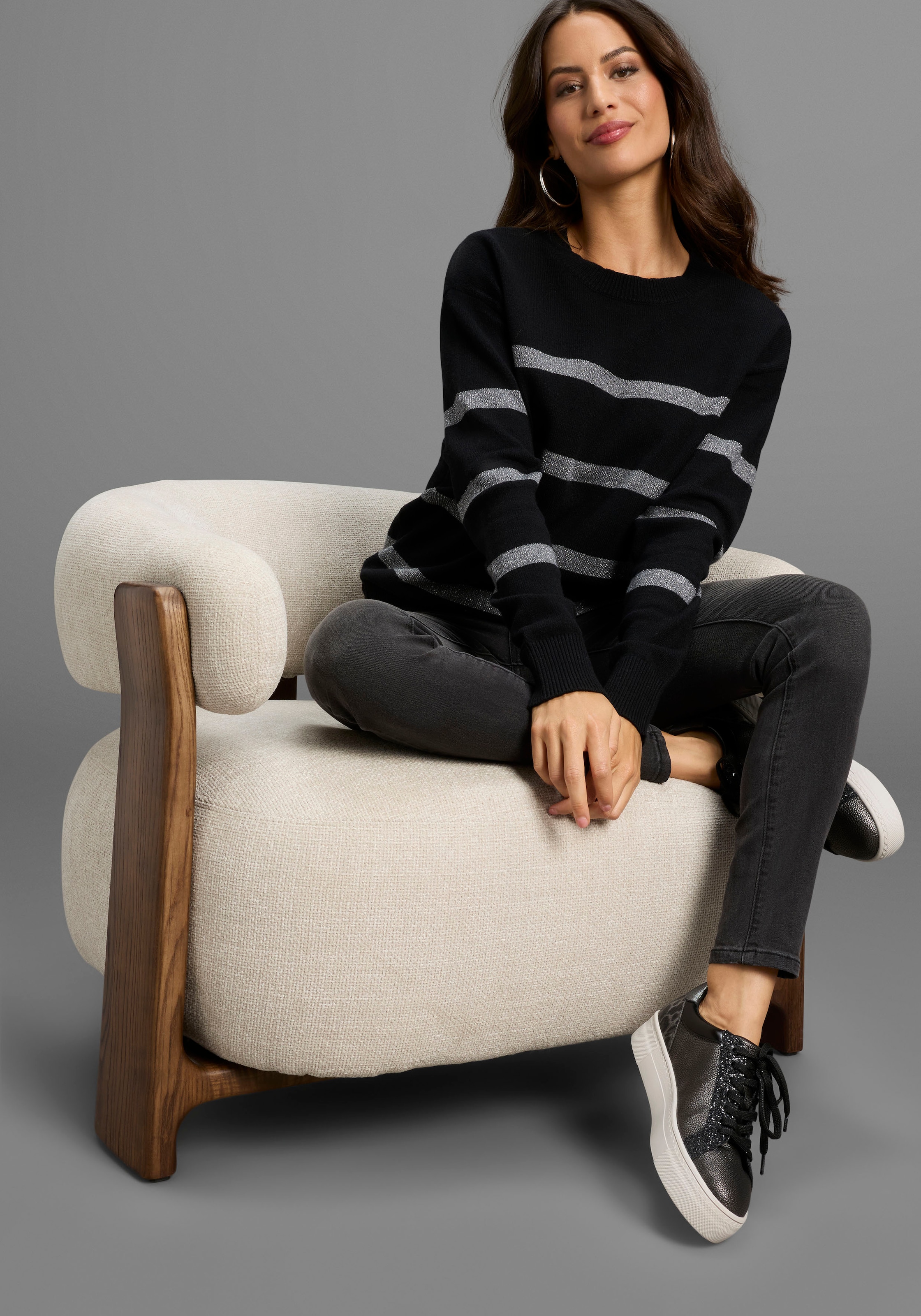 Laura Scott Pull en tricot X-MAS Edition mit Glitzernden Streifen - NEUE KOLLEKTION