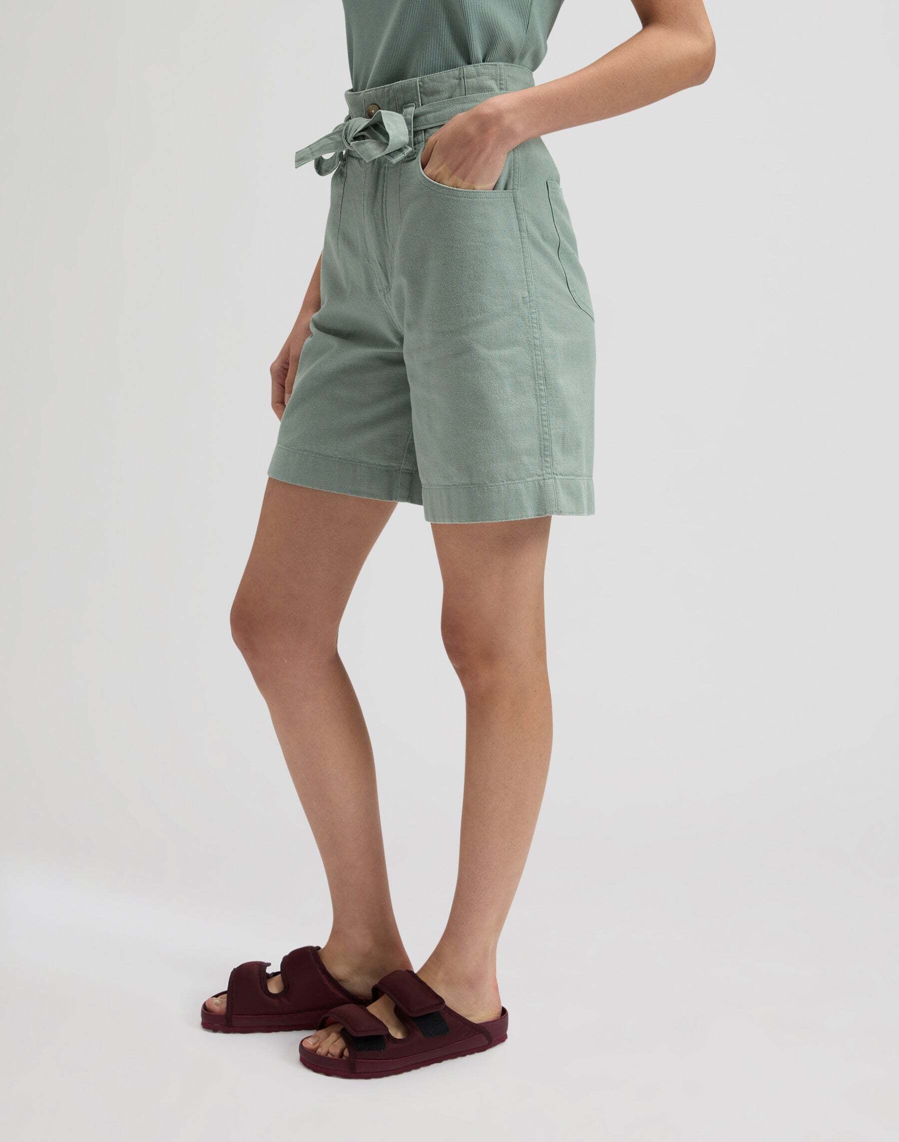 Lee® Short »Lee Shorts Pleated«