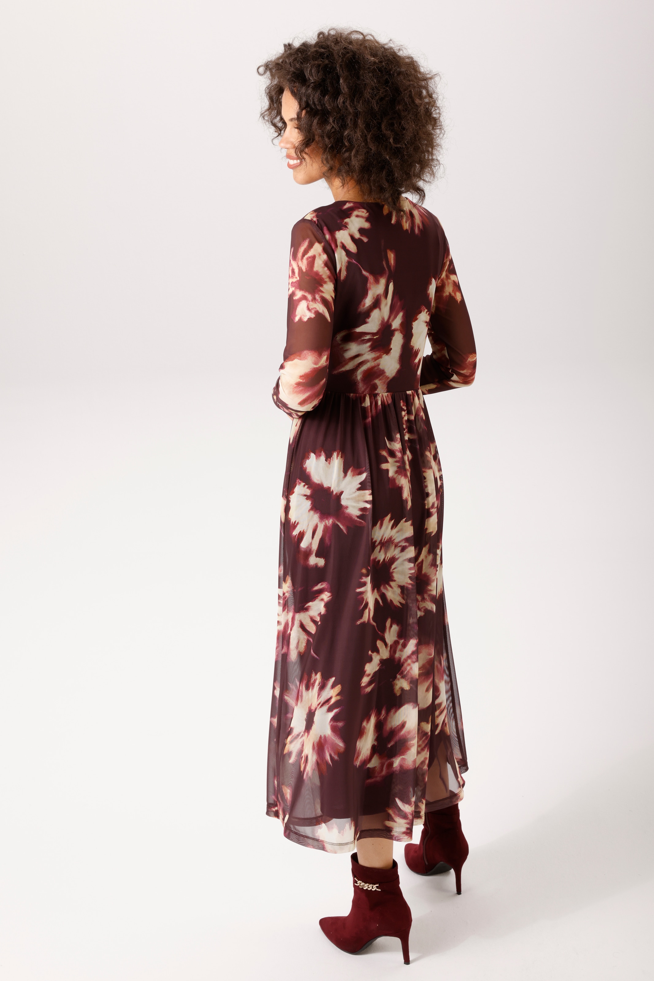 Aniston CASUAL Robe midi imprimé de fleurs batik graphiques - NOUVELLE COLLECTION