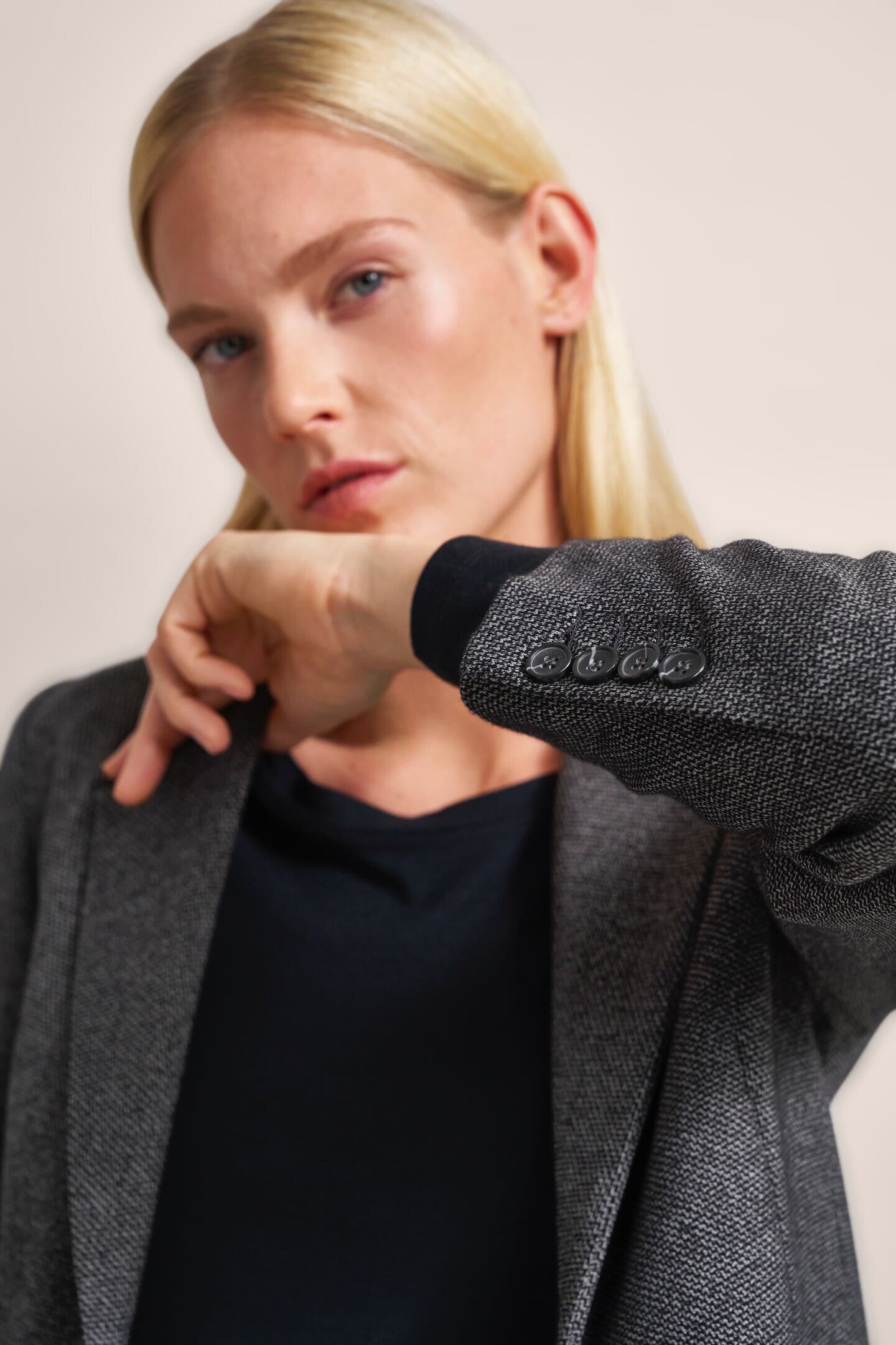 bugatti Kurzblazer mit Struktur