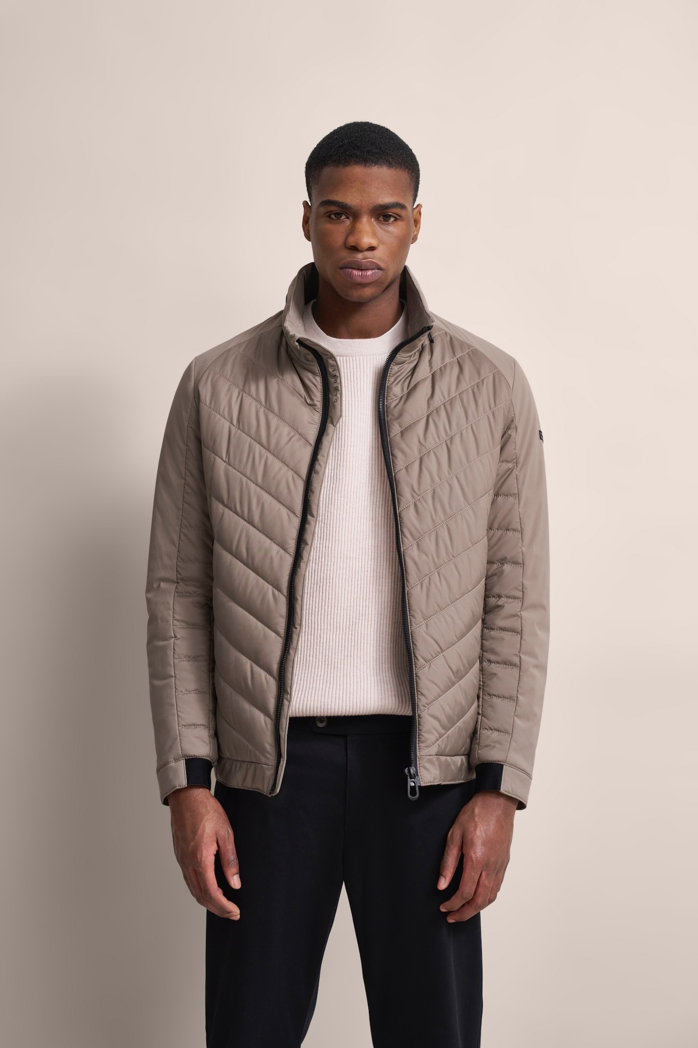 bugatti Blouson mit Kapuze mit Frontsteppung