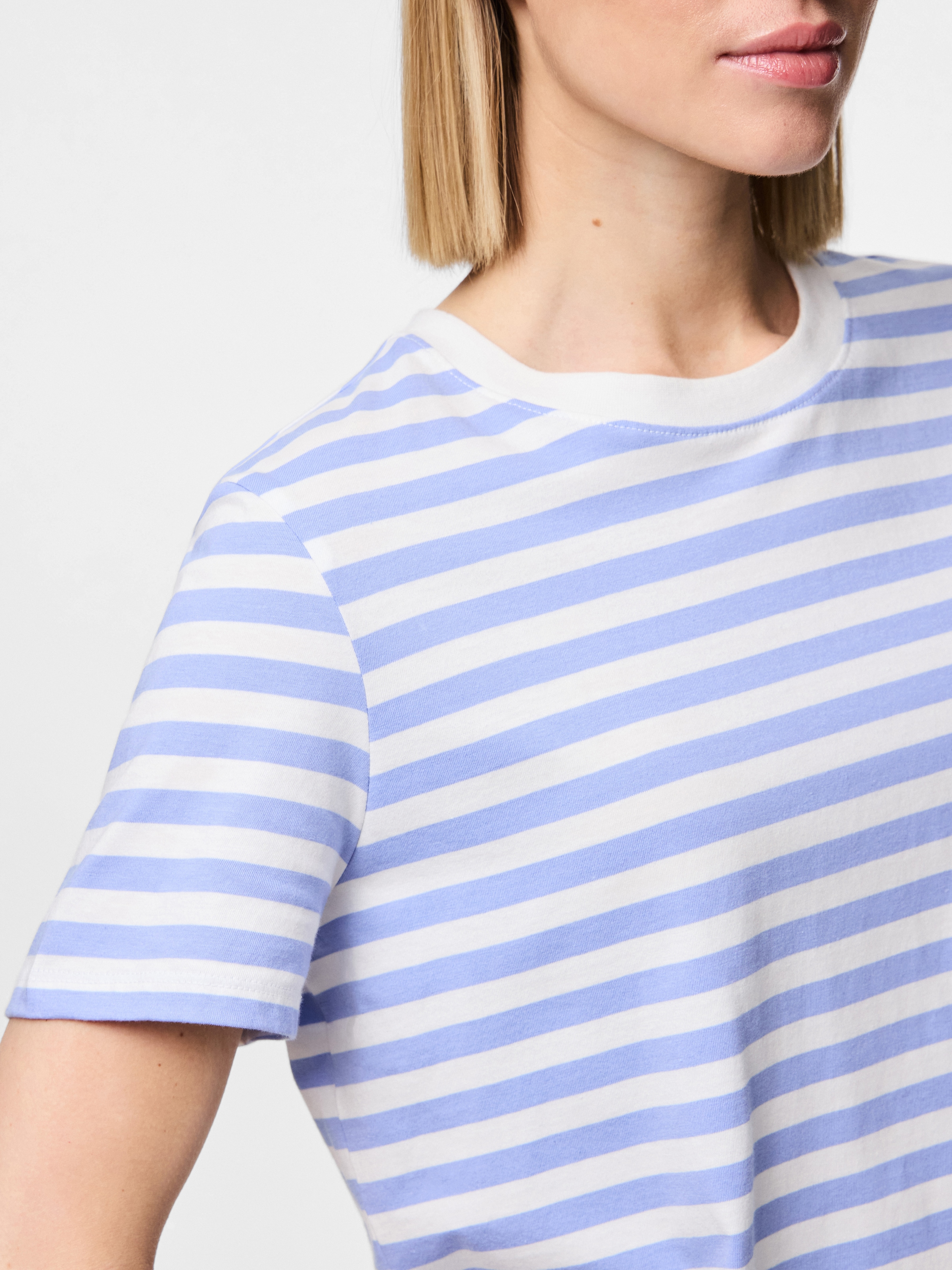 pieces T-shirt à manches courtes »PCRIA SS TEE STRIPES NOOS BC«
