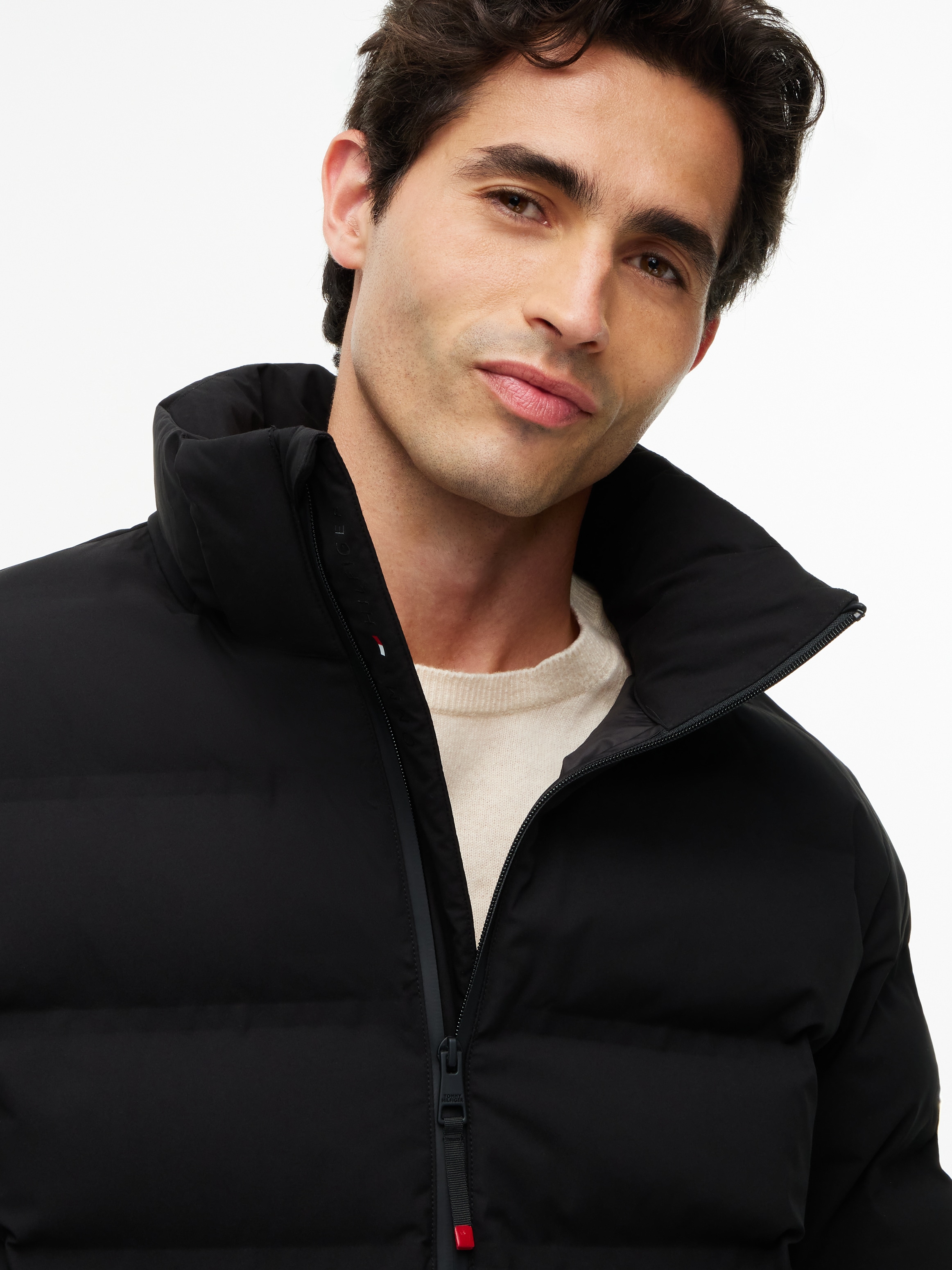 Tommy Hilfiger Veste matelassée »TECH HEAT SEALED JACKET« avec capuche thermo-scellé, hiver, fermeture éclair à double sens