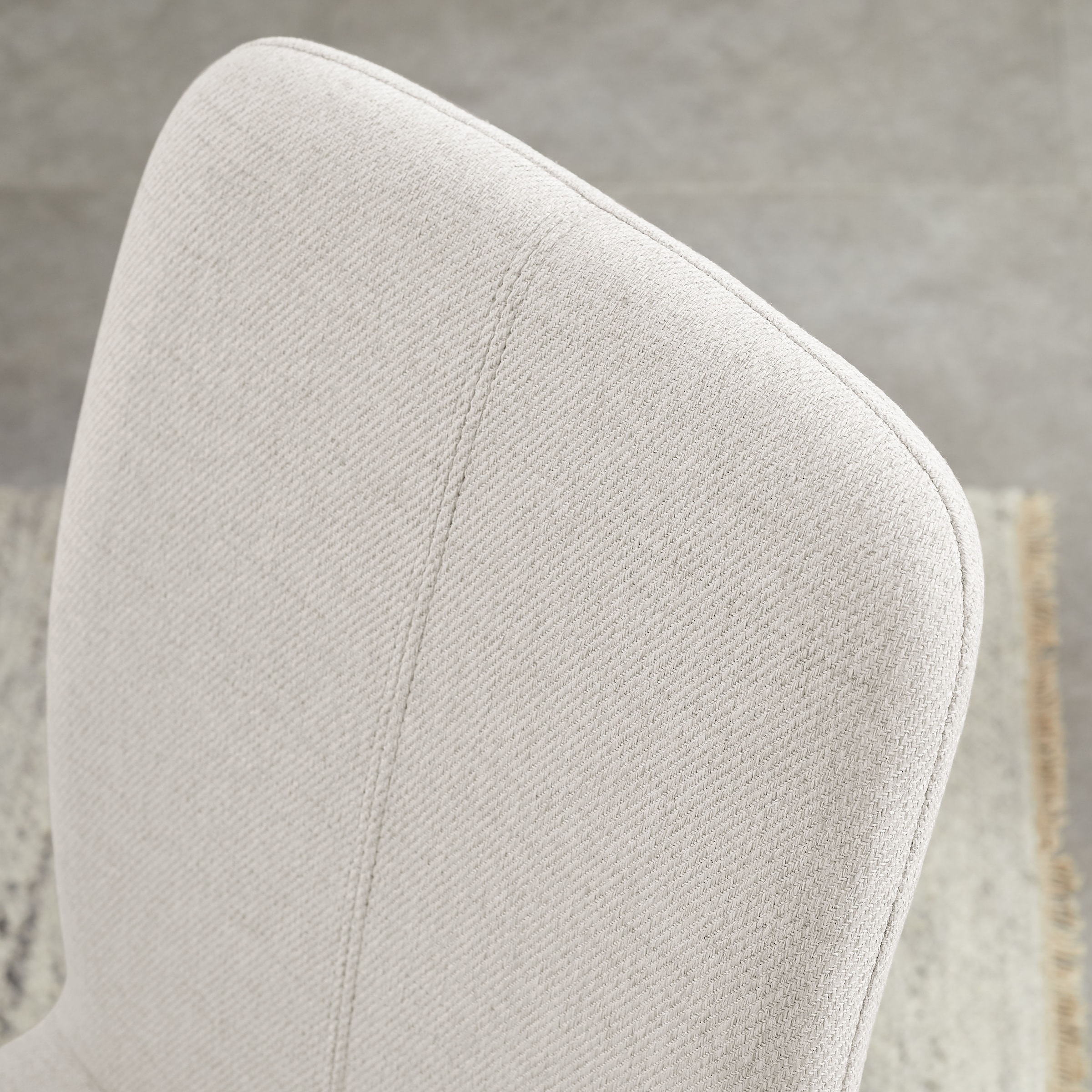 GOODproduct Ensemble de salle à manger »Kryce« Set, 120 cm Esstisch + 2 Stühle + Bank, 4 cuis tlg. Strukturstoff, robustem Metallgestell, Tischplatte aus Sinterstein