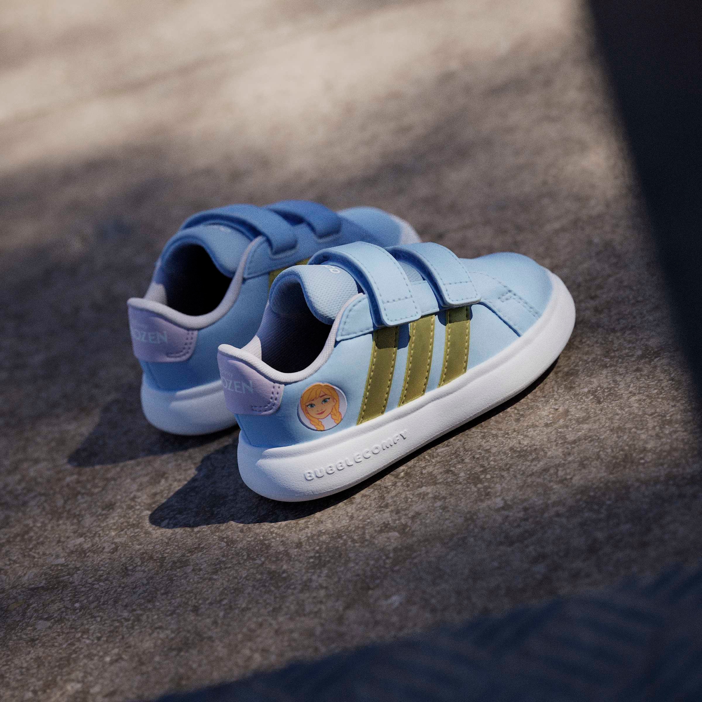 adidas Sportswear Chaussures à scratch »ADIDAS DISNEY FROZEN GRAND COURT 3.0  FÜR BABYS UND KLEINKINDER«  Frozen, für Kinder