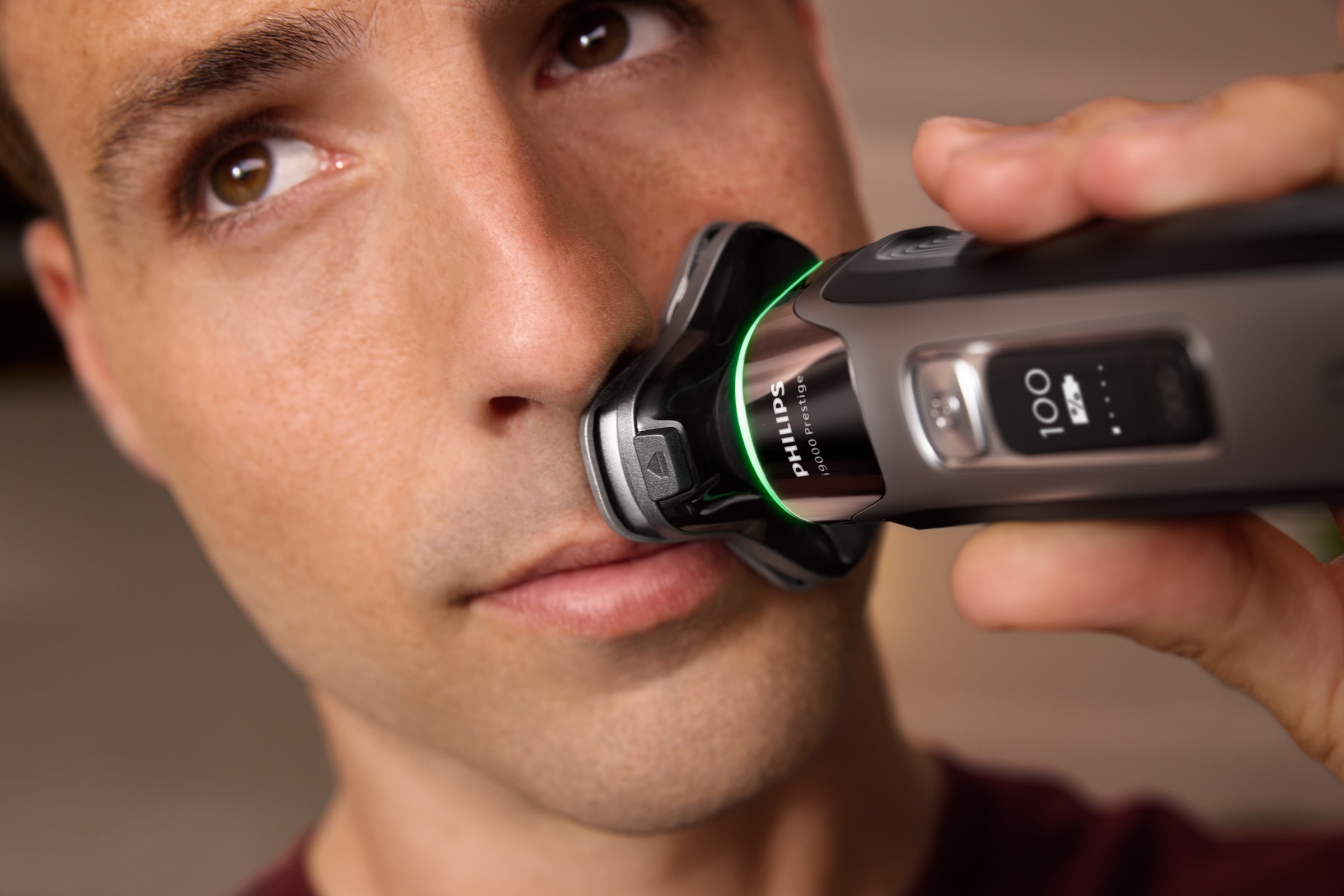 Philips Rasoirs électriques »Series i9000 Prestige XP9202/10« integrierter Präzisionstrimmer mit SkinIQ Technologie, inkl. Ladestand, Reiseetui