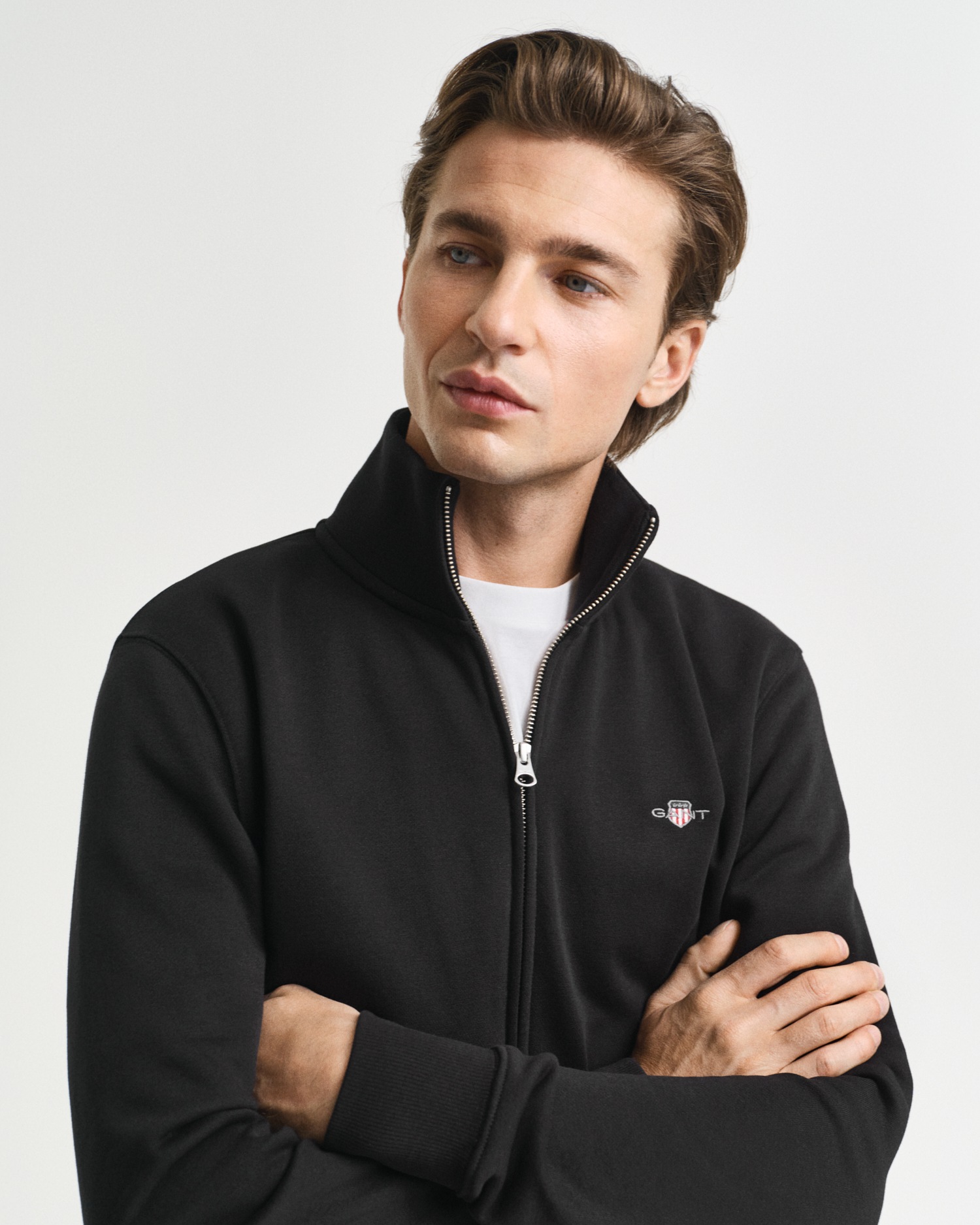 Gant Veste sweat »REG SHIELD FULL ZIP SWEAT« avec broderie logo sur la poitrine