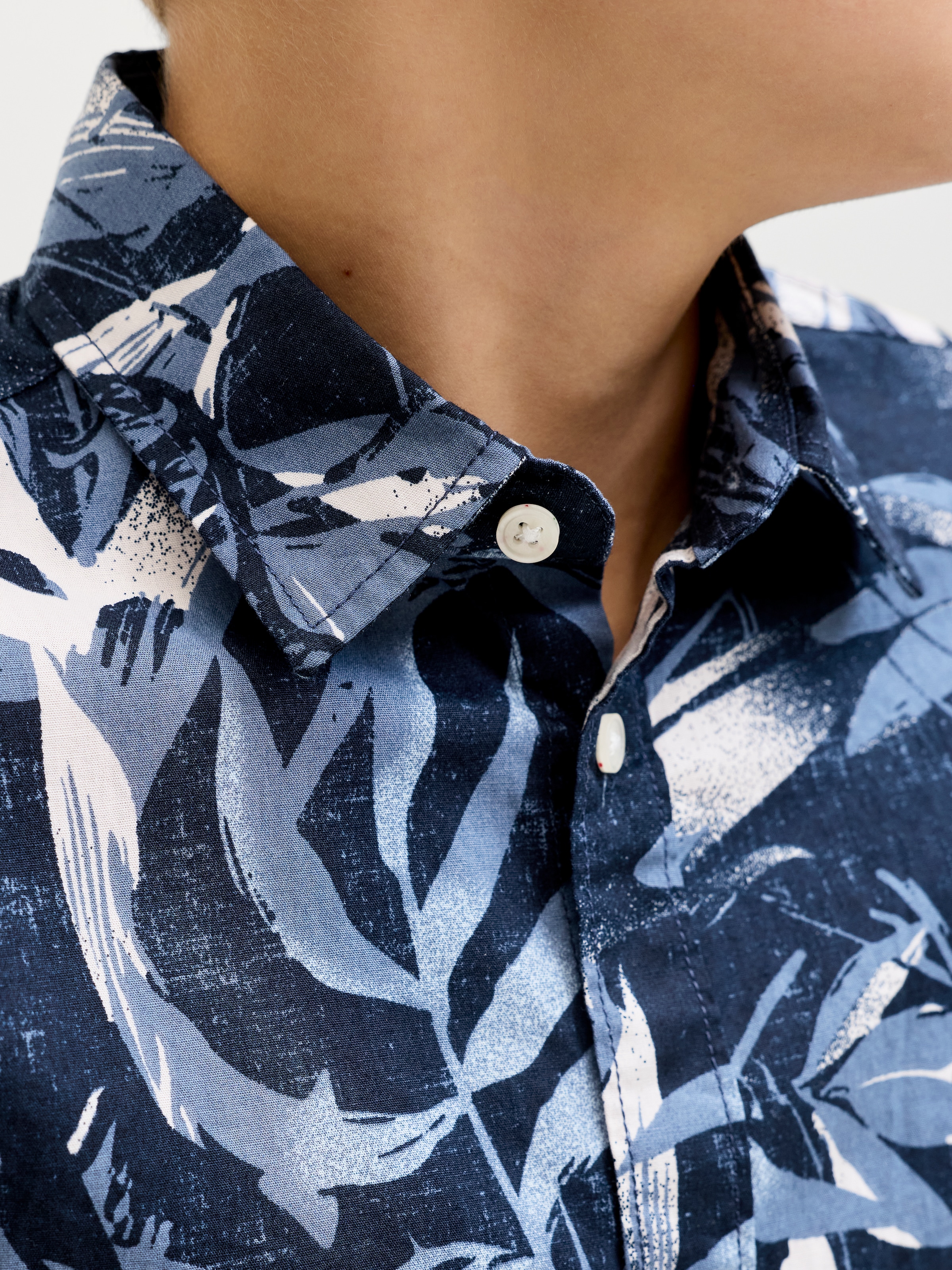 Jack & Jones Junior Kurzarmhemd »JJHONOLULU AOP SHIRT SS JNR« mit Allover-Print