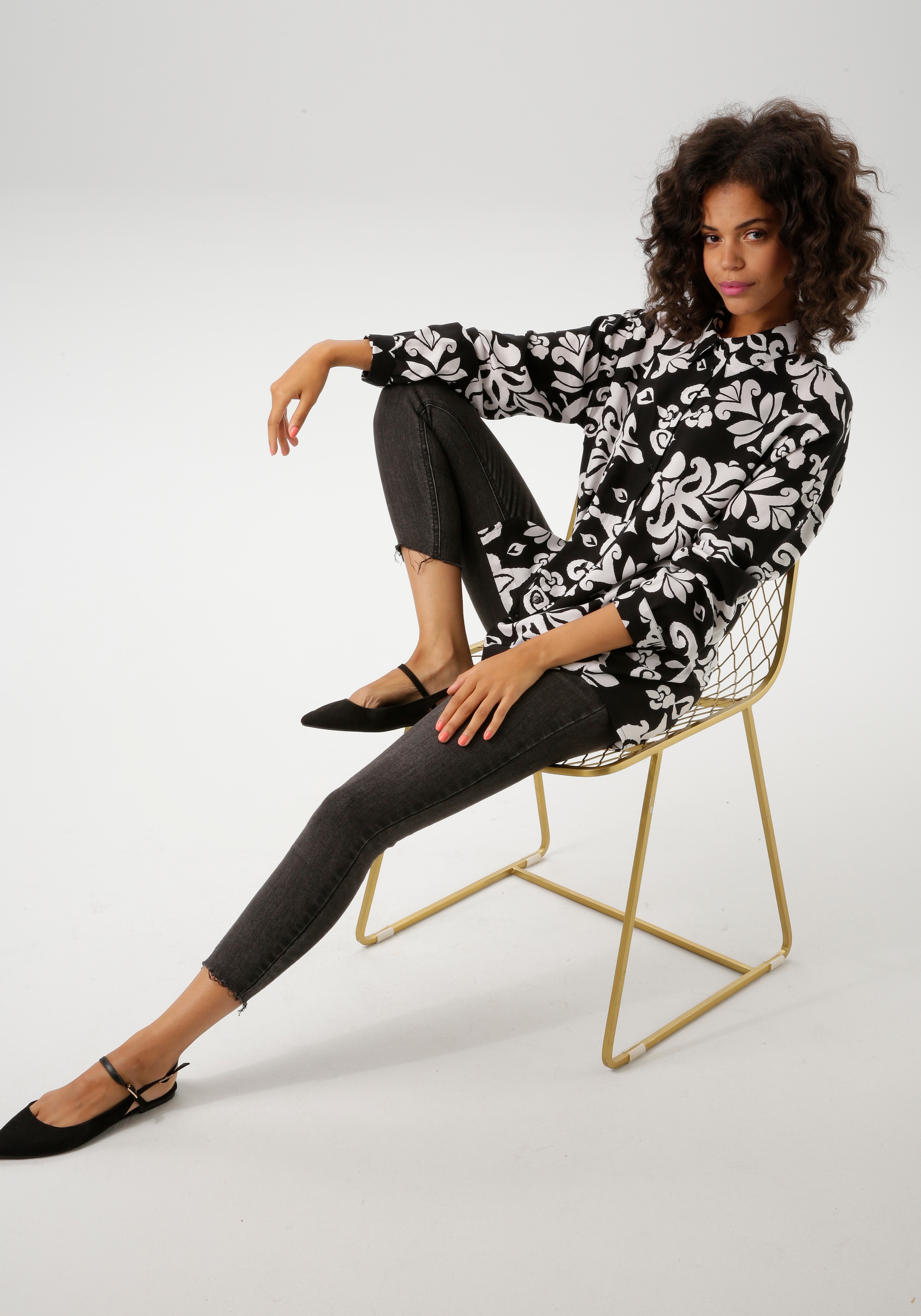 Aniston CASUAL Hemdbluse mit fantasievollem, grossflächigen Druck