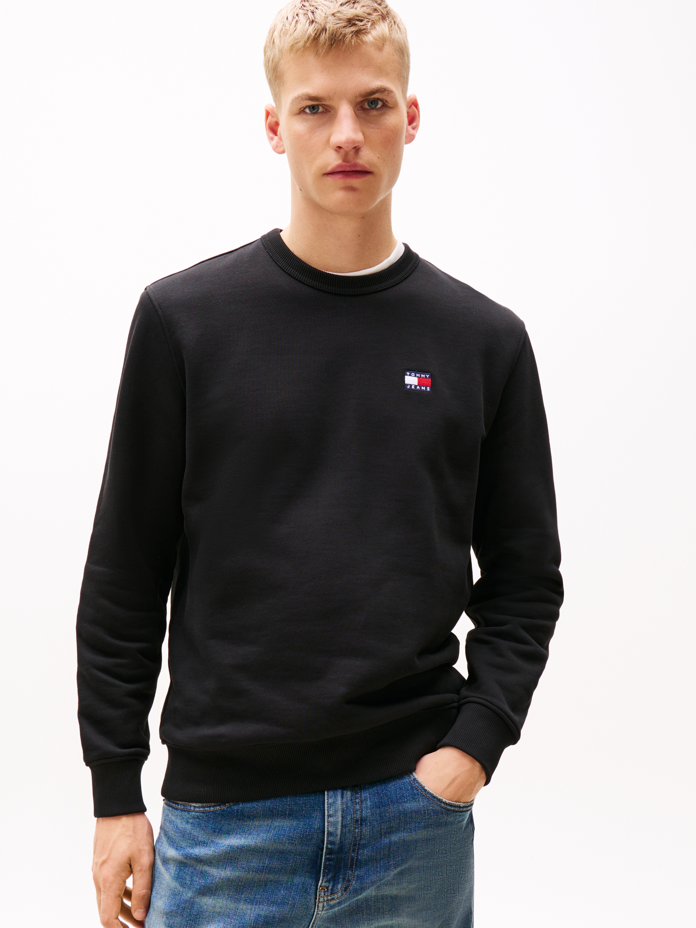 Tommy Jeans Sweatshirt »TJM REG BADGE CREW EXT«, Mit Rundhalsausschnitt
