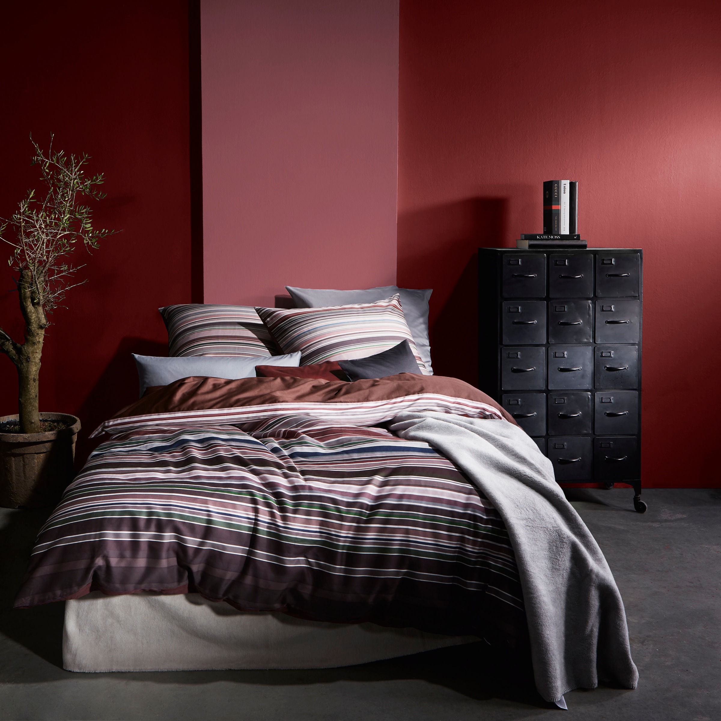 fleuresse Linge de lit réversible »Bed Art S 4389« 2 cuis Mako Satin, Baumwolle, in Gr. 135x200, 155x220, 200x200cm