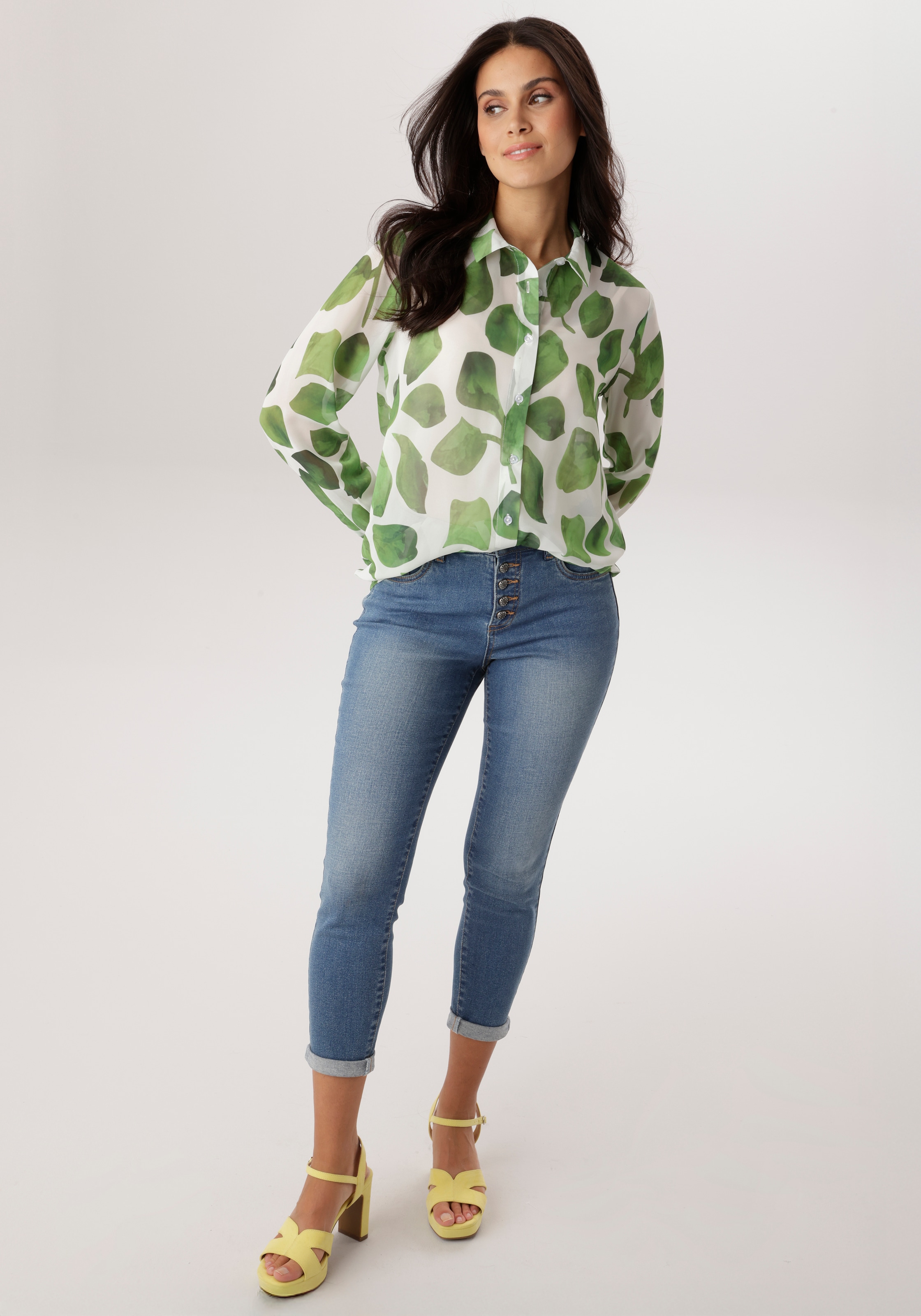 Aniston SELECTED Jeans droit sichtbare Knopfleiste und Used-Waschung - NEUE KOLLEKTION