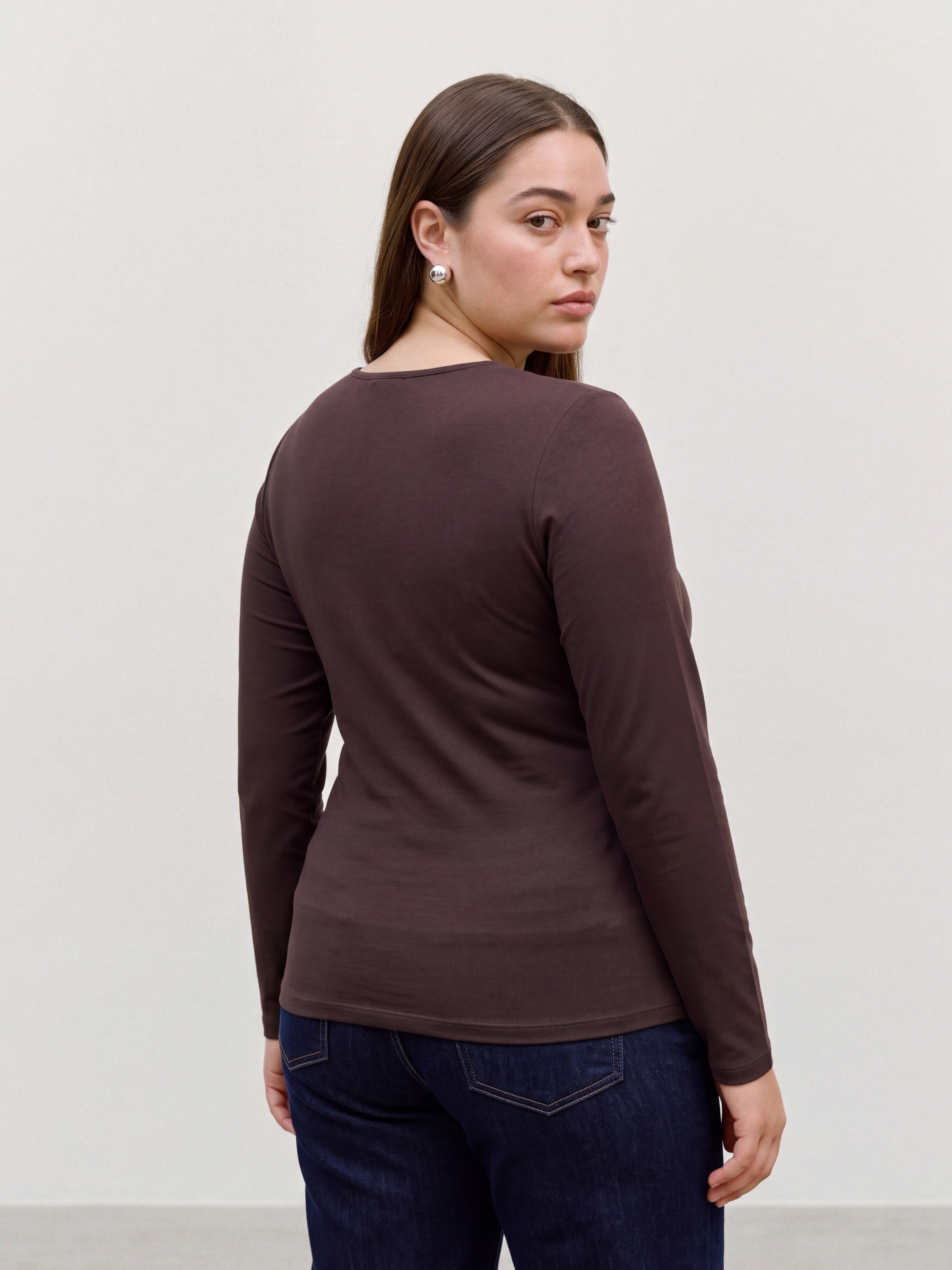 Vero Moda T-shirt à manches longues »VMROSA LS V-NECK LACE TOP JRS NOOS CUR« Mélange de viscose, dentelle, col en V