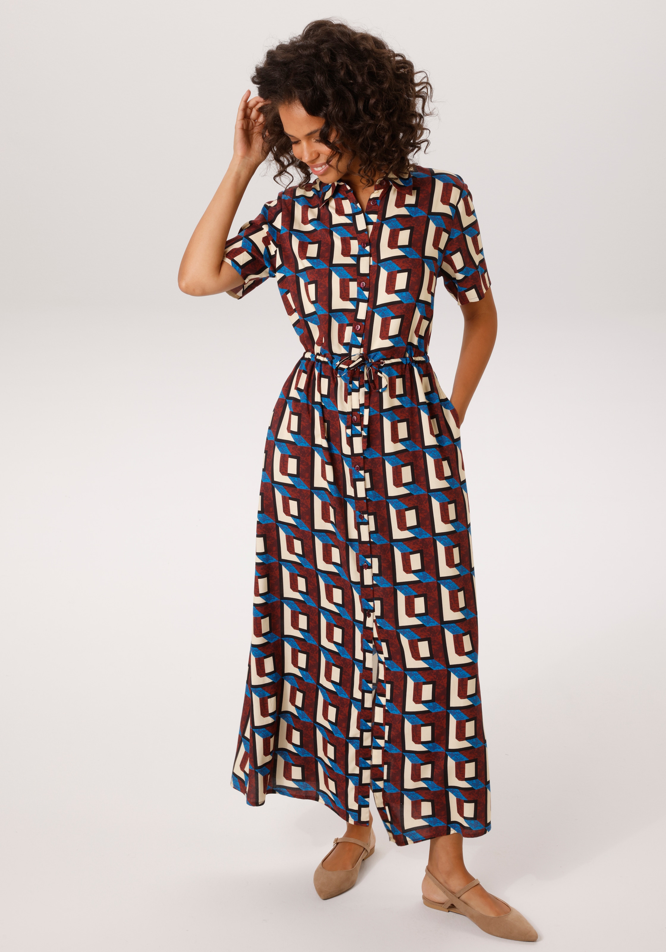 Aniston CASUAL Robe d'été mit trendfarbenem, grafischen Druck - NEUE KOLLEKTION