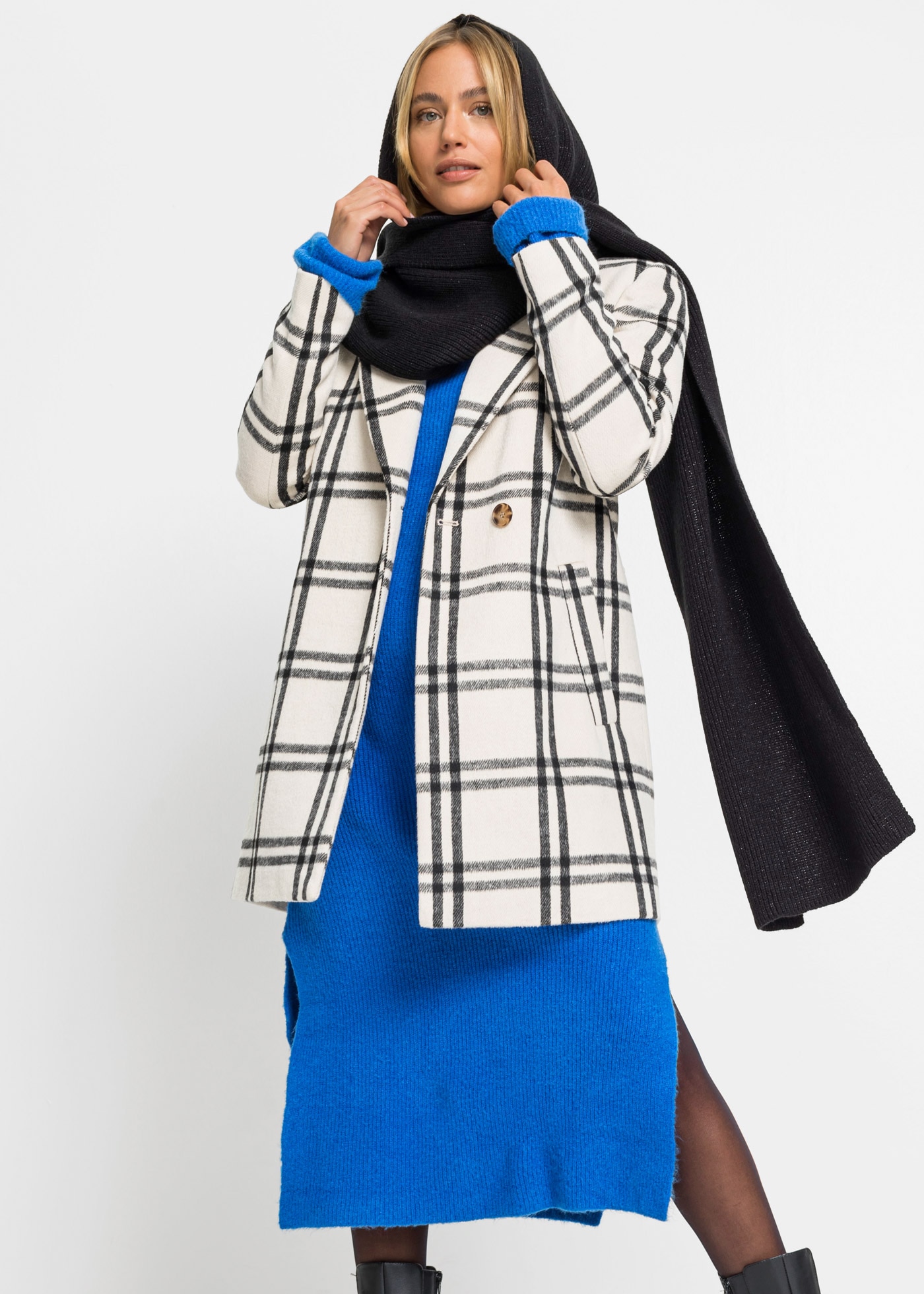 bonprix Écharpe »Kapuzenschal mit Glitzereffekt« aus Polyacryl und metallisierten Fasern, mit Glitzereffekt