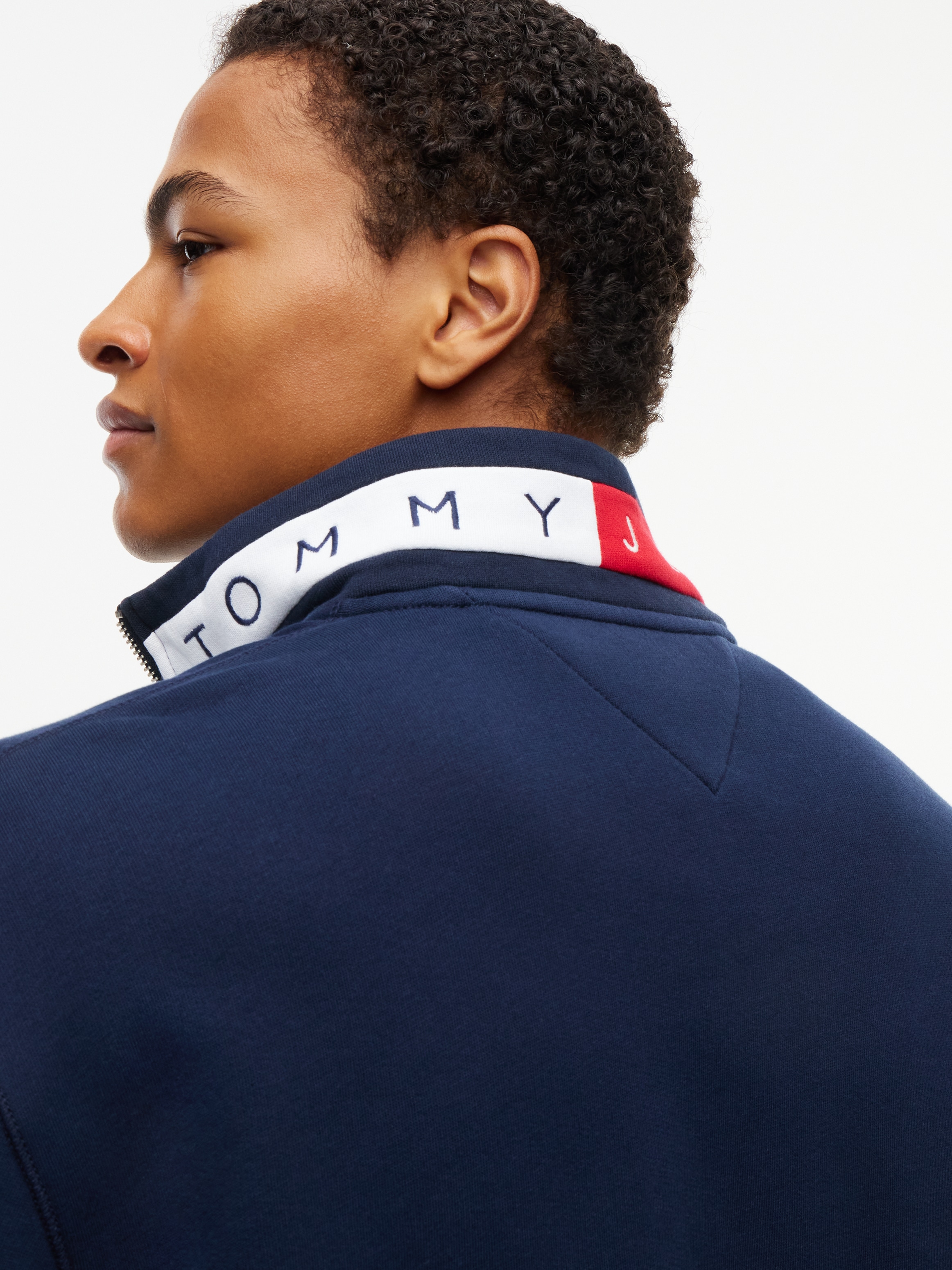 Tommy Jeans Sweat-shirt »RELAXED BRANDED COLLAR«, coupe décontractée avec col Troyer
