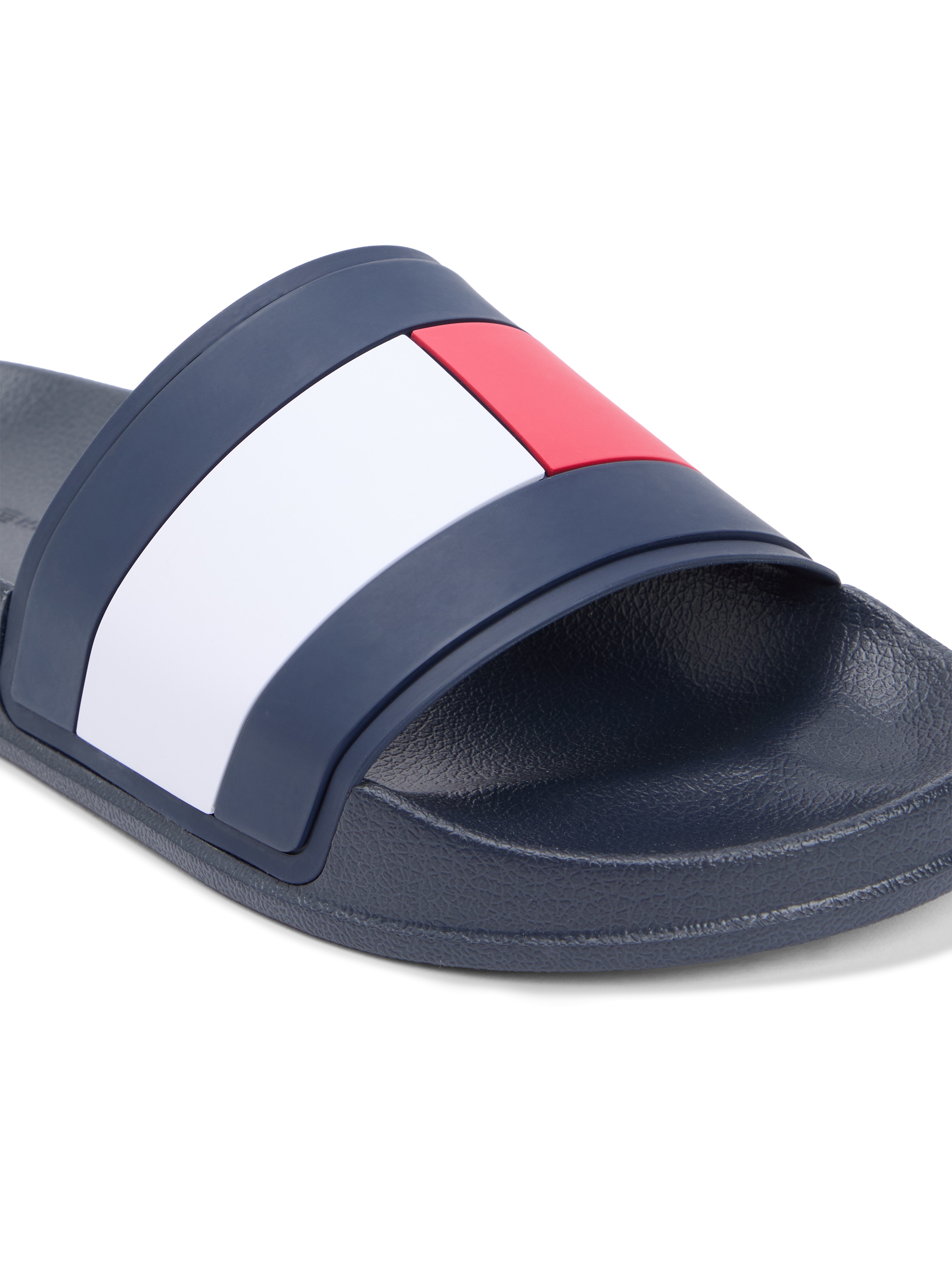 Tommy Hilfiger Pantolette »CORE HILFIGER FLAG POOL SLIDE«  chaussure de plage, flats, chaussure à enfiler dans les couleurs typiques Tommy