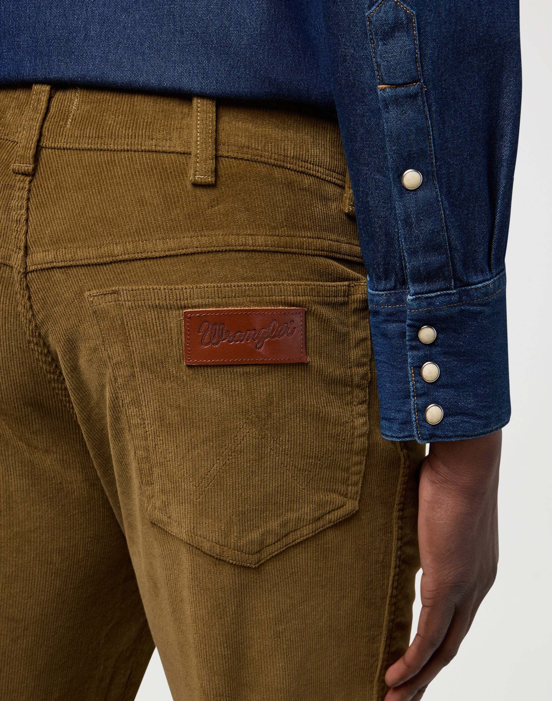 Wrangler Pantalon en velours côtelé »WRANGLER Cordhose Texas«