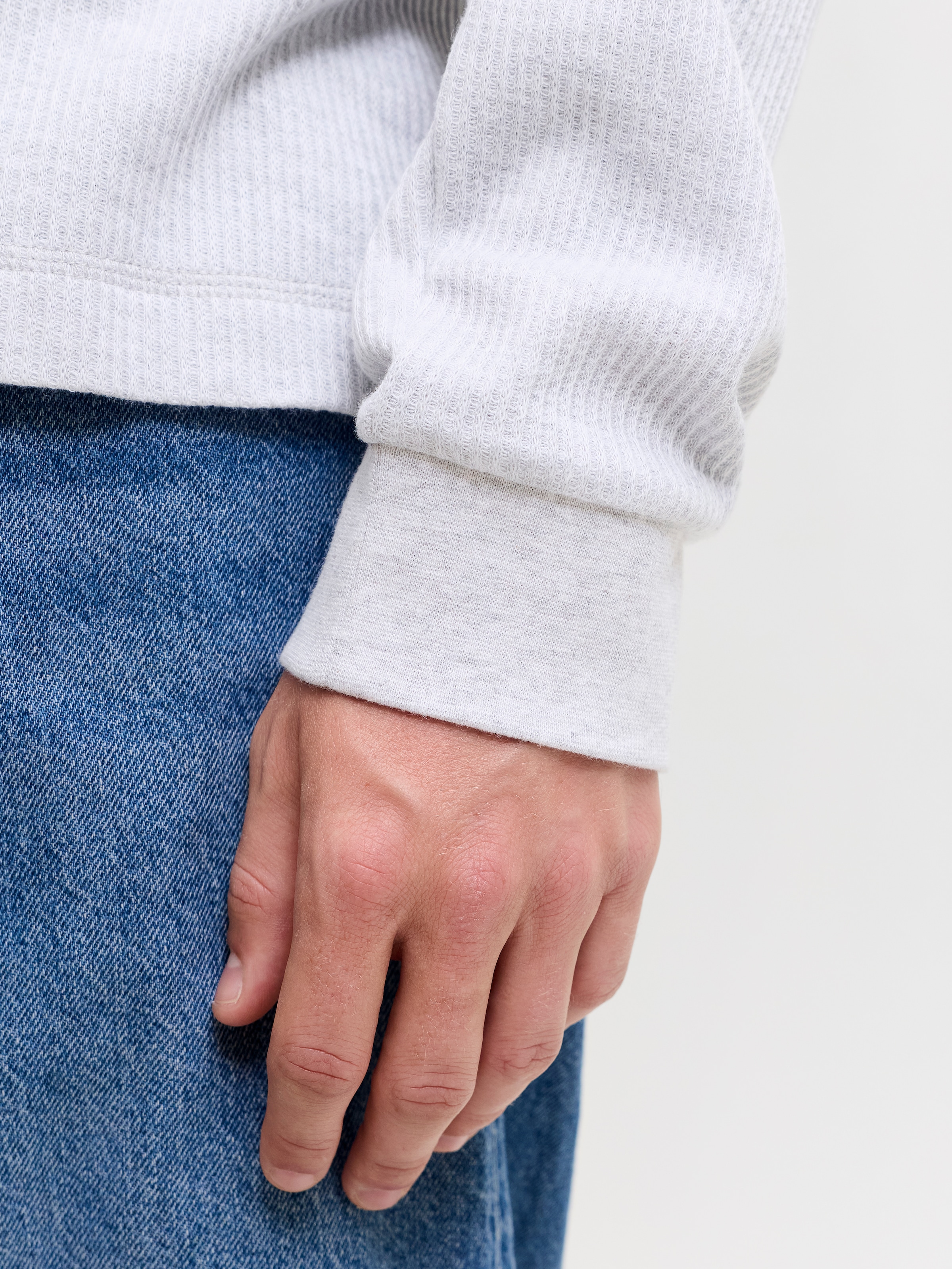 Jack & Jones T-shirt à manches longues »JORCHAMBERI HENLEY LS TEE« mélange coton, coupe régulière