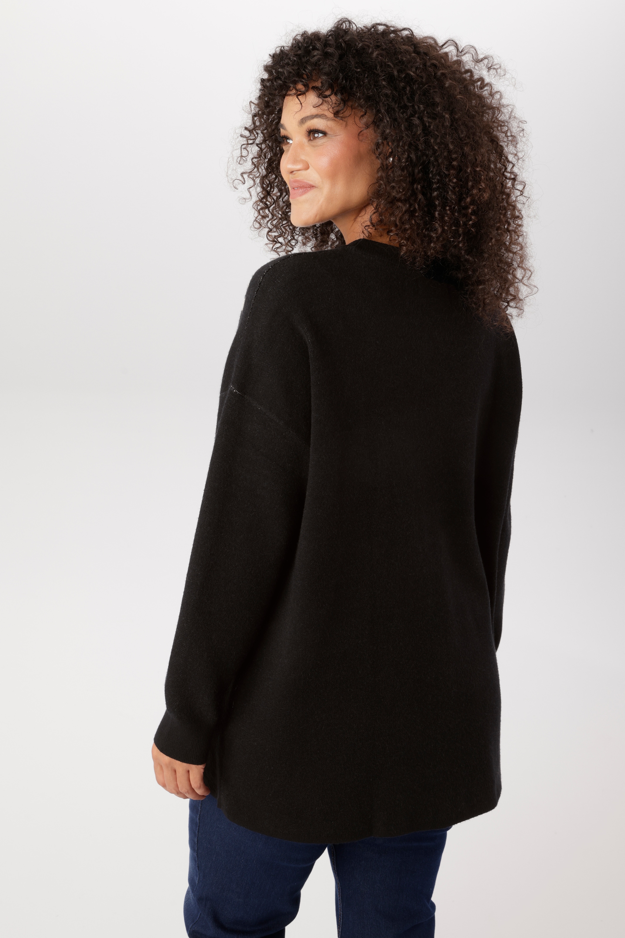 Aniston PLUS Pull en tricot avec détails animaux et perles