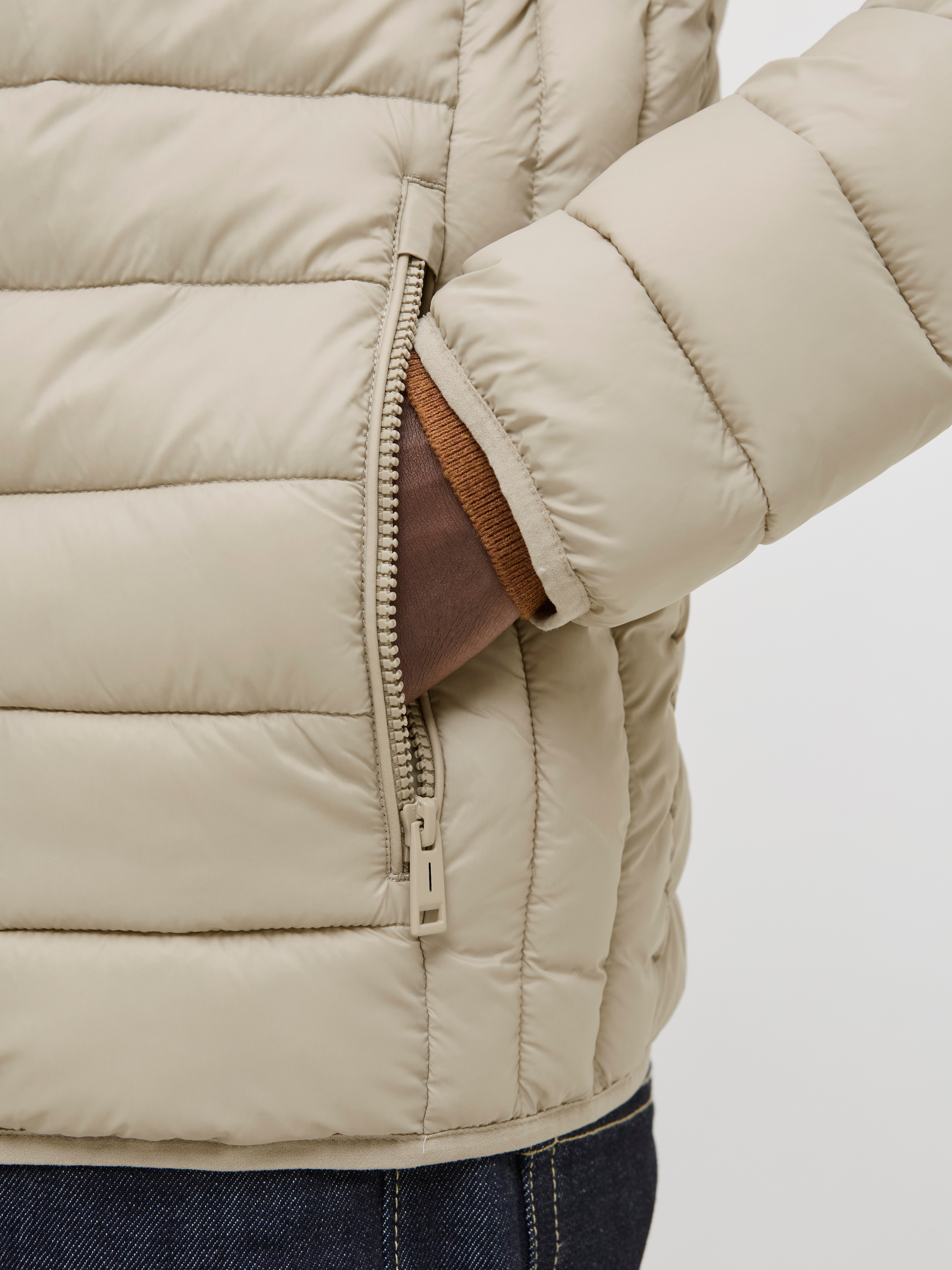 Jack & Jones Steppjacke »JJEBRADLEY LIGHT PUFFER COLLAR NOOS« ohne Kapuze