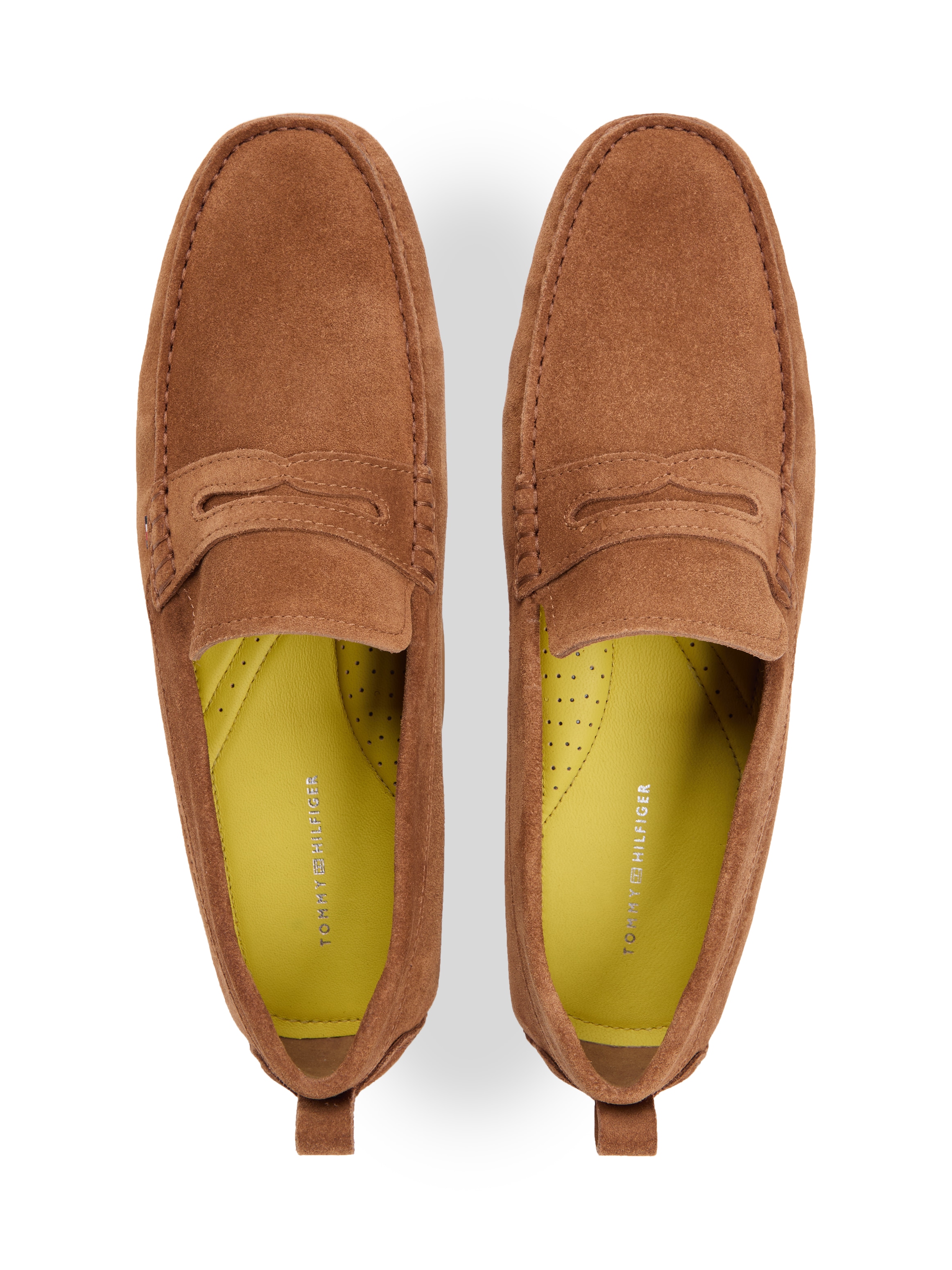 Tommy Hilfiger Slipper »CORE HILFIEGR SUEDE DRIVER«  flats, chaussure à enfiler style mocassin