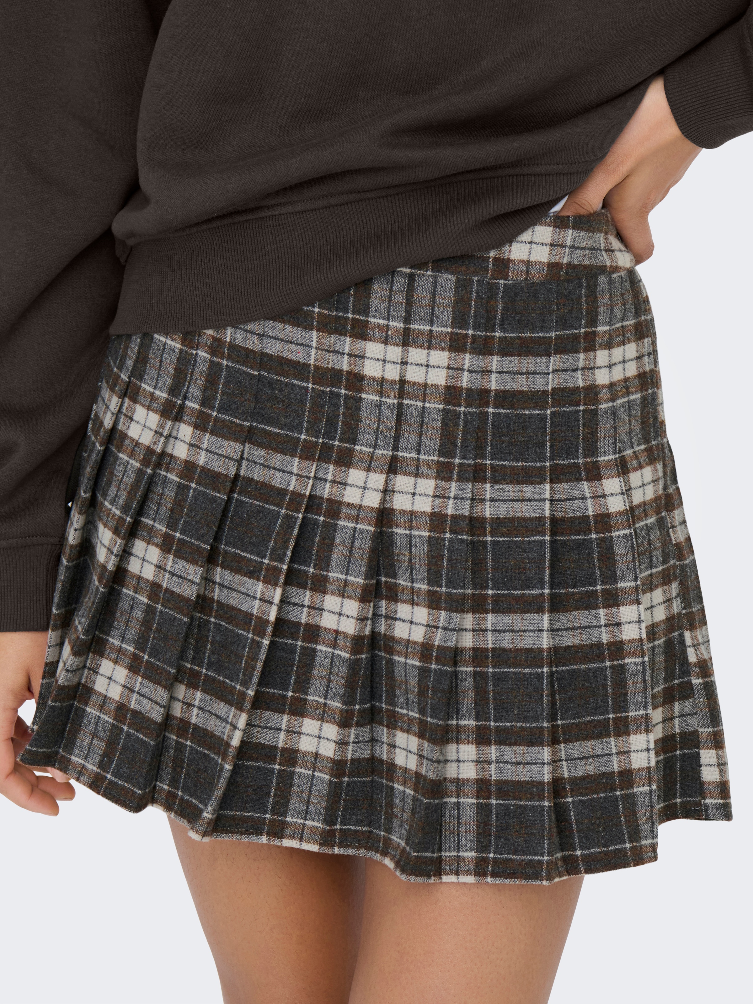 ONLY Jupe à carreaux »ONLCHELSEA CHECK SKIRT PNT«
