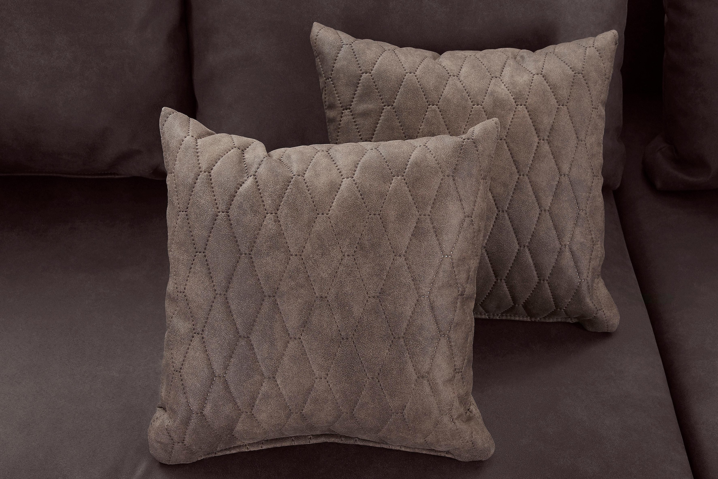COLLECTION AB Canapé d'angle »John L-Form, B: 226 cm« fonction lit, coffre de lit, élément étagère et 2 coussins décoratifs, ressorts ensachés