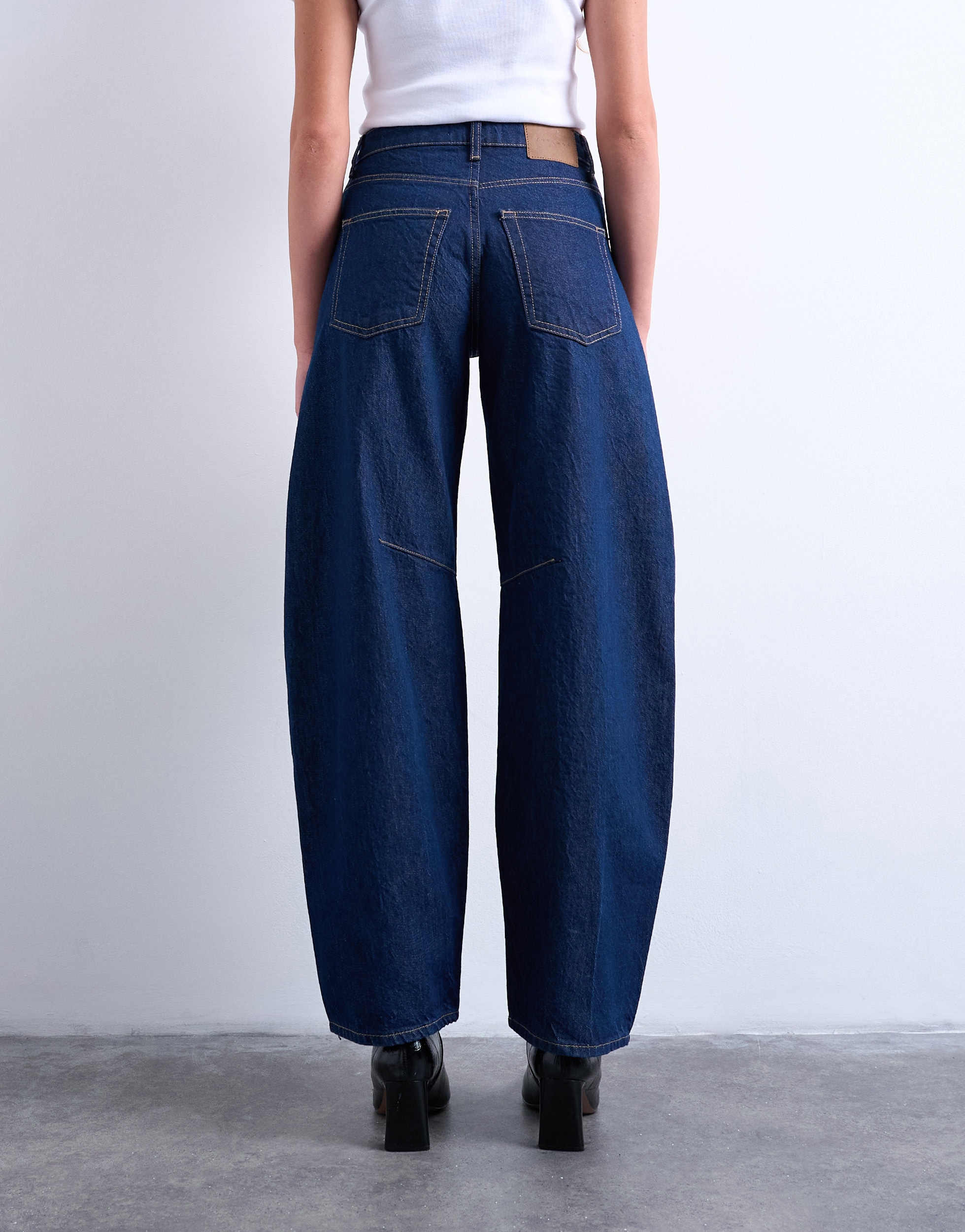 TOPSHOP Jeans large »TSBARREL HR DENIM JEANS DB NOOS« Coton, coupe barrel, taille haute
