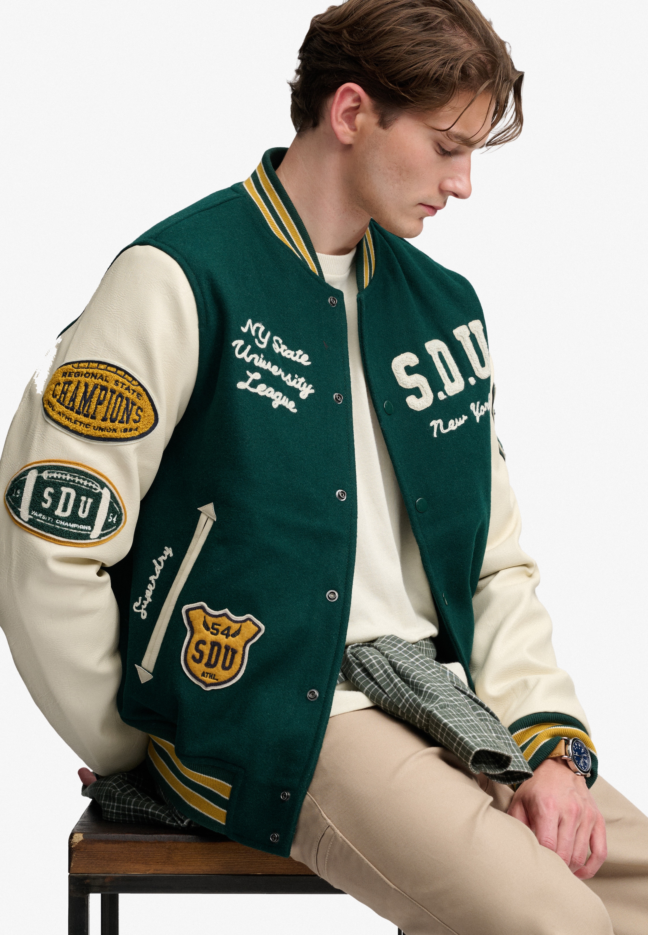 Superdry Collegejacke »VINTAGE PATCHED VARSITY JKT« Materialmix, relaxed fit