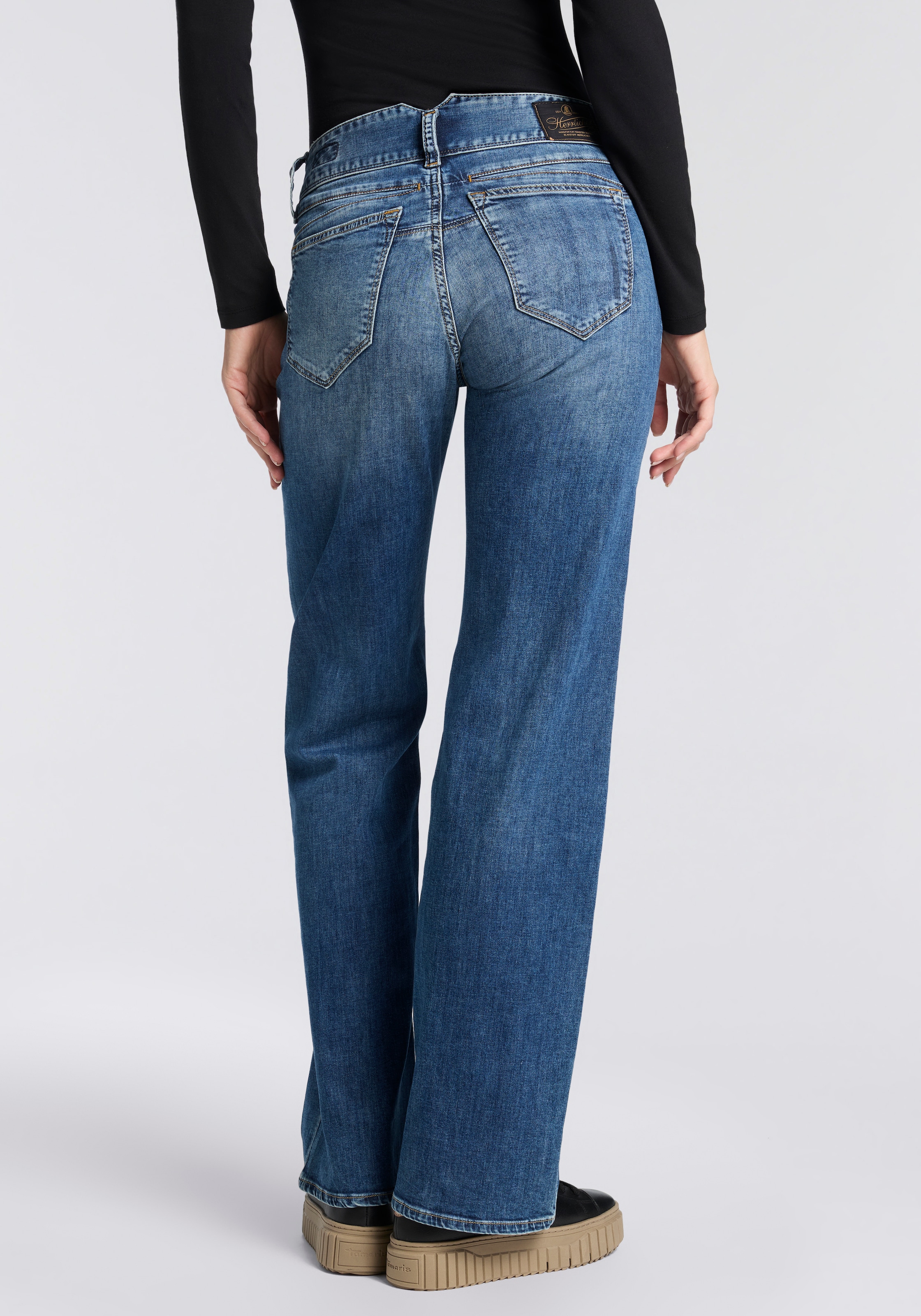 Herrlicher Bootcut-Jeans »Prime New Denim Light« mit Stretch