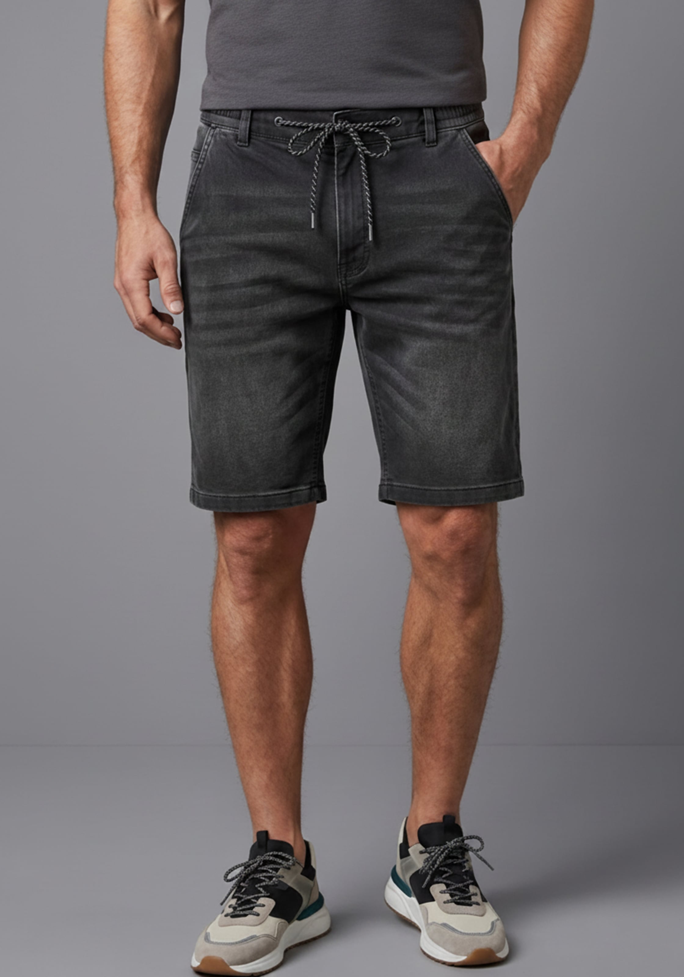 Arizona Bermuda en jean jogging Regular Fit, jambe droite, taille basse, avec cordon de serrage