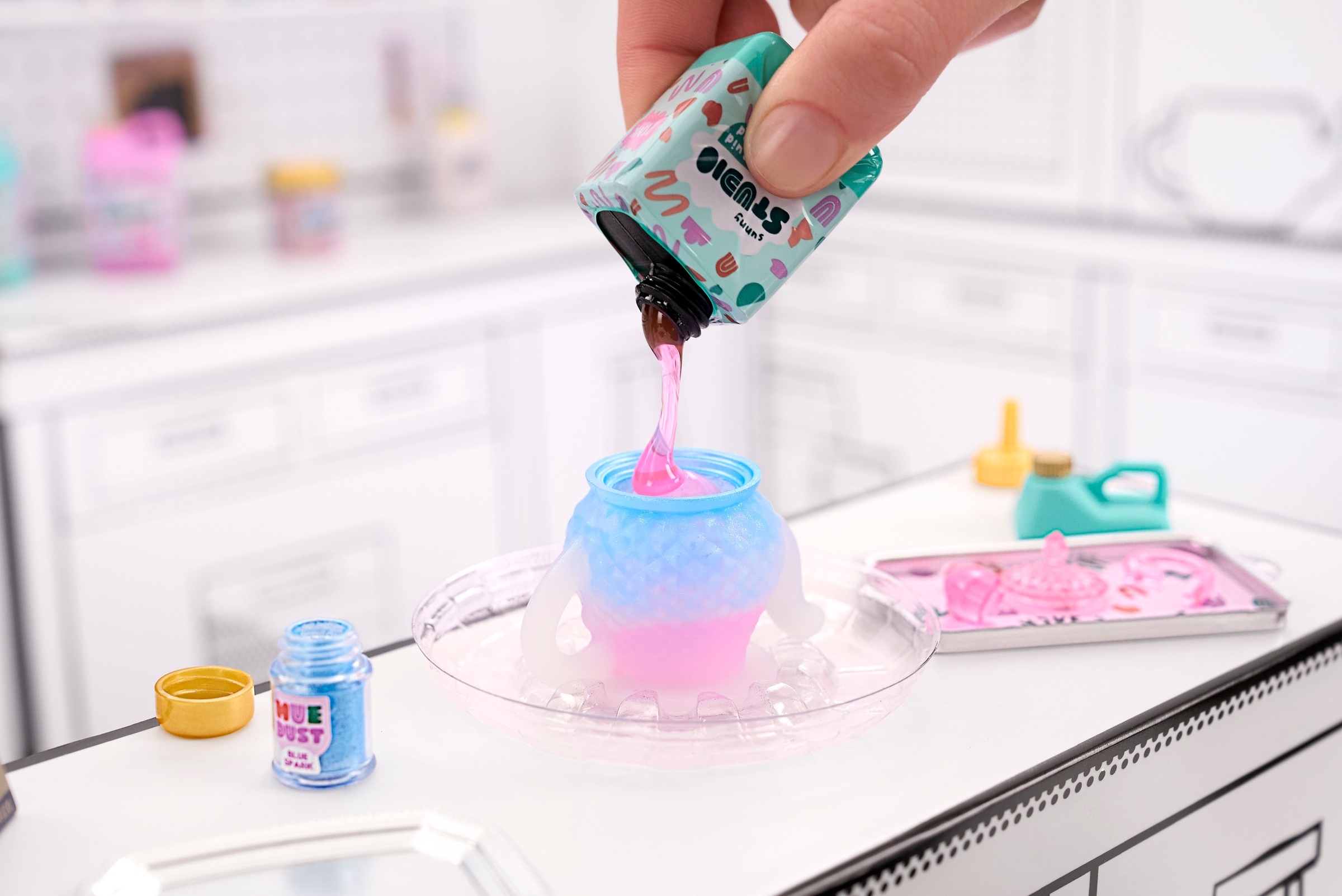MGA ENTERTAINMENT Set créatif »MGA's Miniverse - Make It Mini Lifestyle« sortierte Lieferung