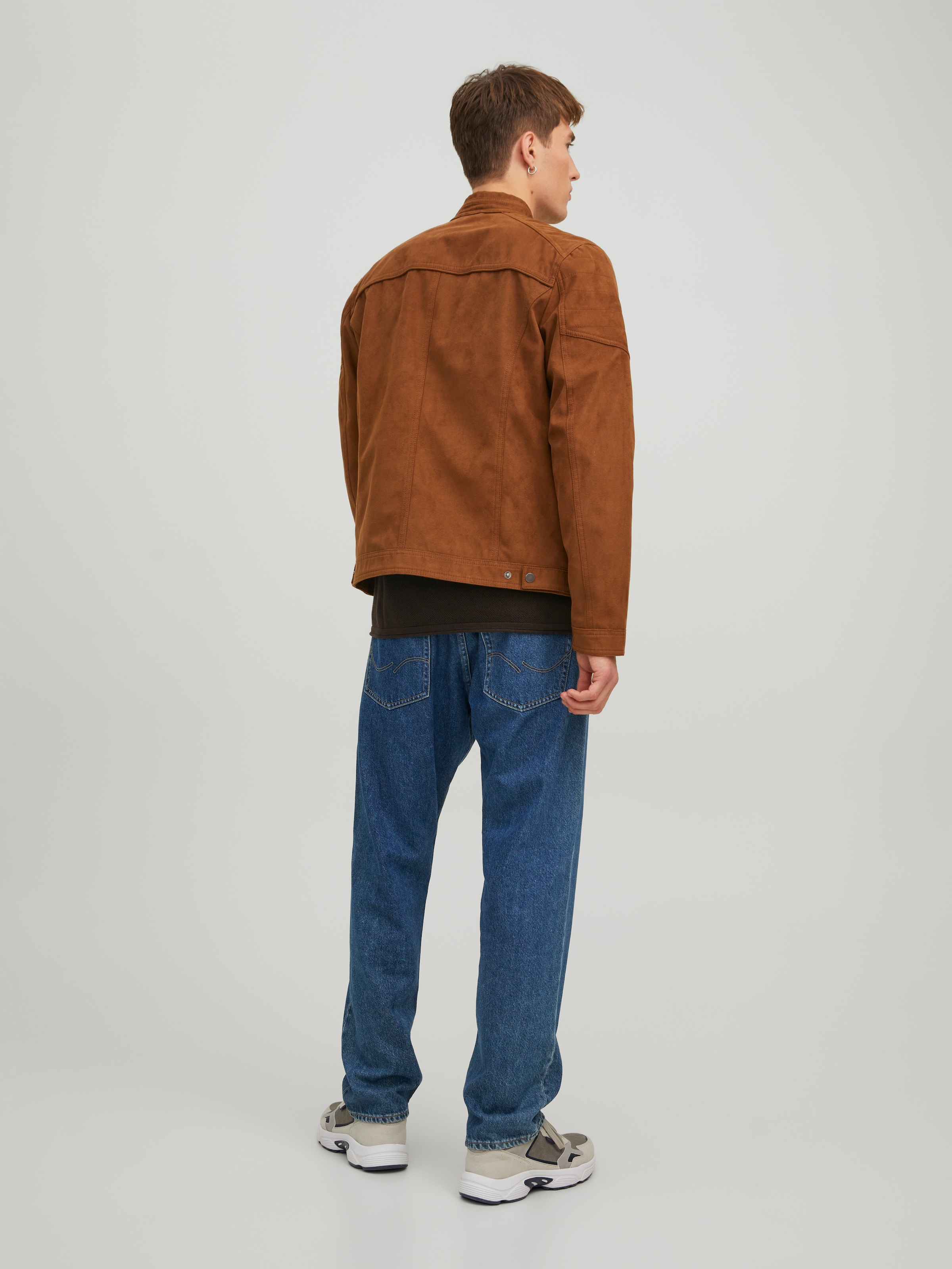 Jack & Jones Lederimitatjacke »JJEROCKY in Kunstlederoptik mit Reissverschlusstaschen« ohne Kapuze unifarben, modisch, regular fit, Lederimitat