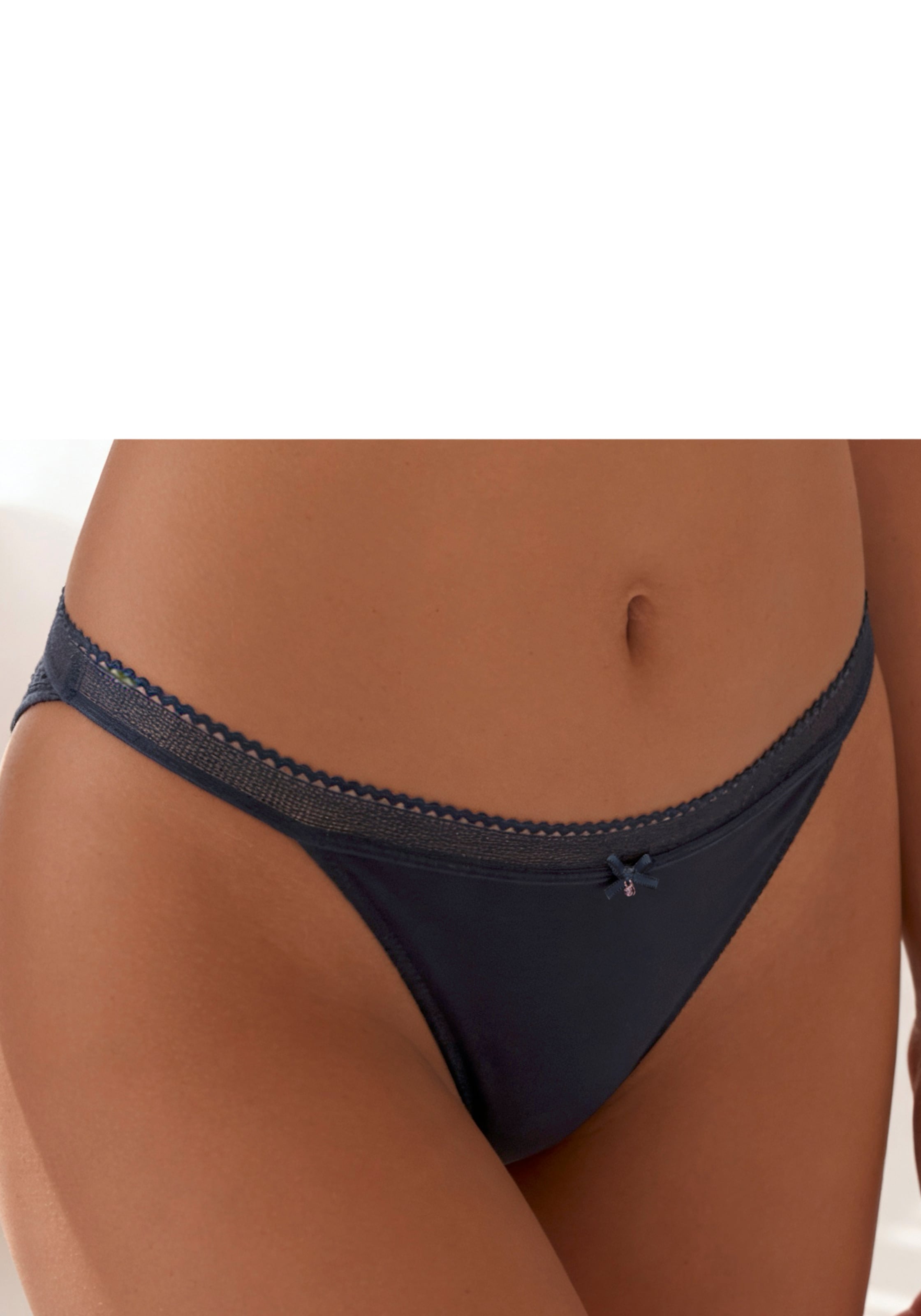 s.Oliver Tanga »Maelle« avec fine boucle décorative et petit accessoire pailleté