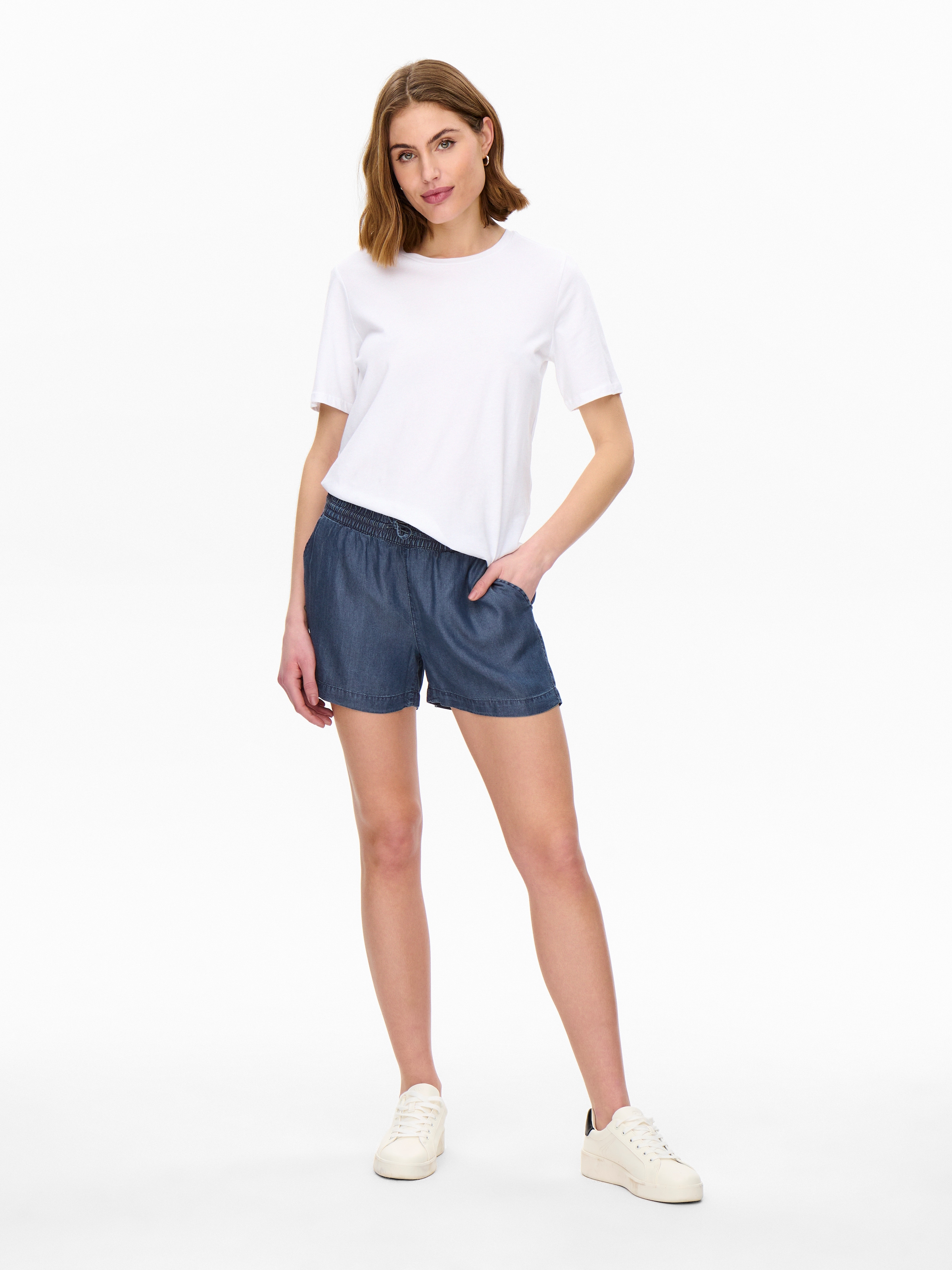 ONLY Short »ONLPEMA – Shorts mit elastischem Bund für lässigen Jeanslook«  lyocell, coupe décontractée