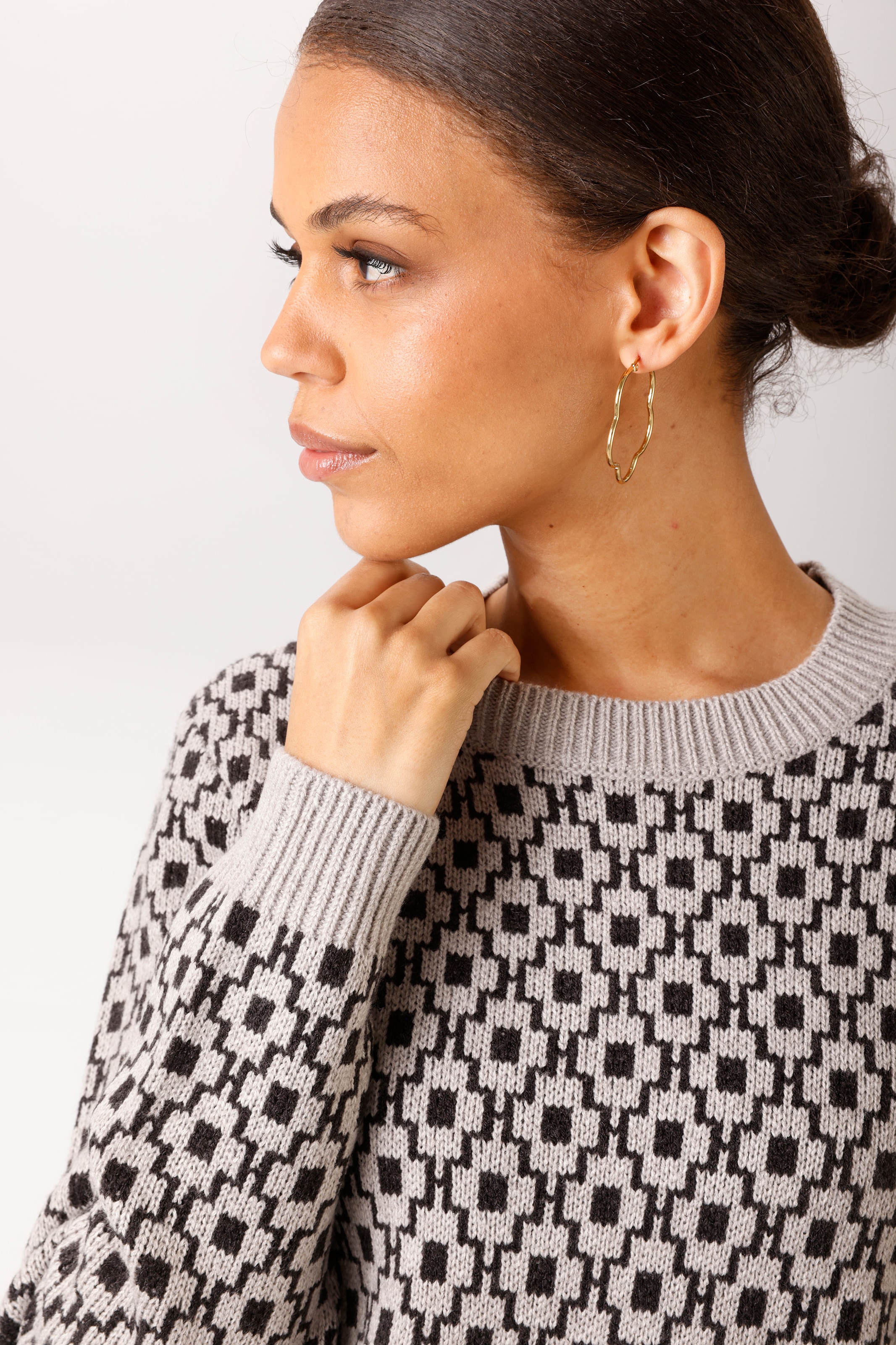 Aniston CASUAL Strickpullover mit grafischem Muster im Retro-Look - NEUE KOLLEKTION