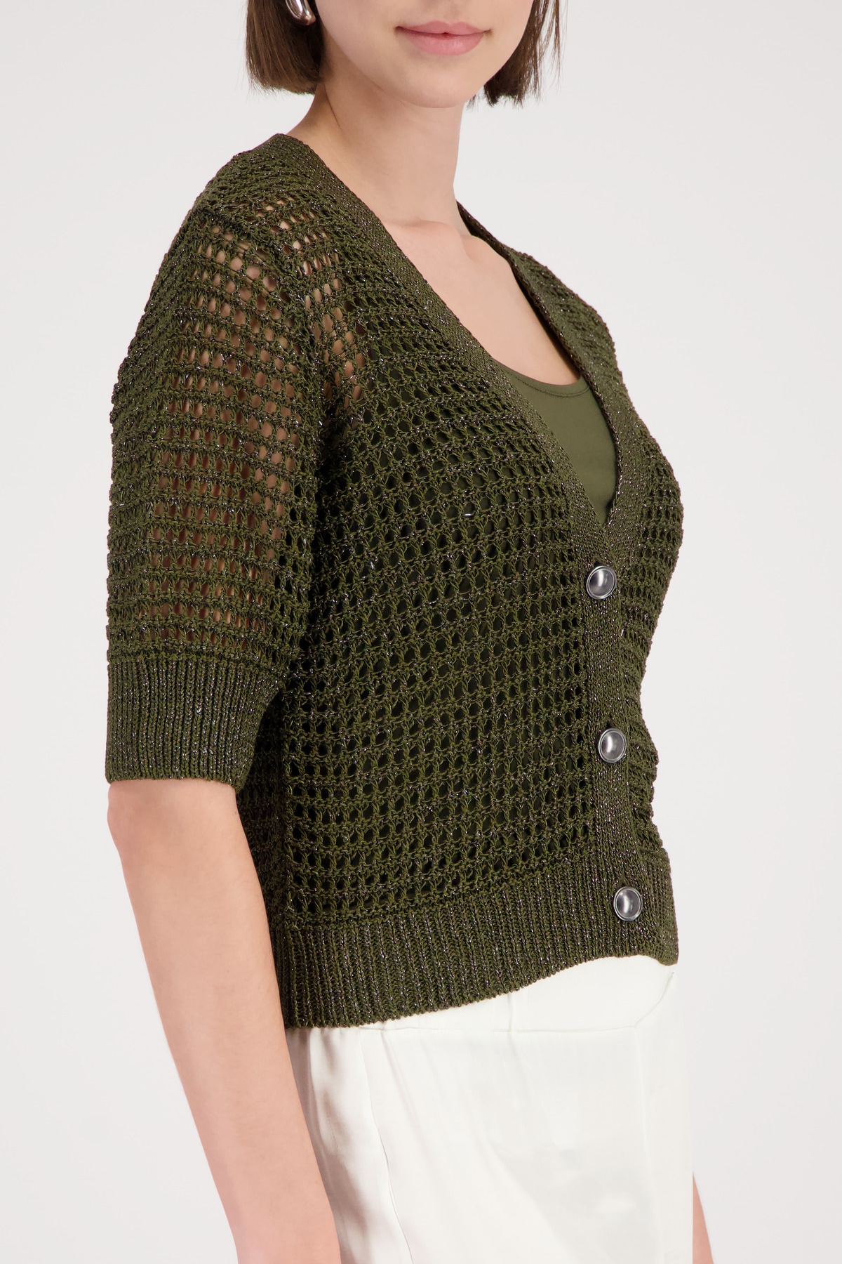 Monari Veste en tricot »Jacke Strick Glanzbändchen« Regular fit mit V-Ausschnitt