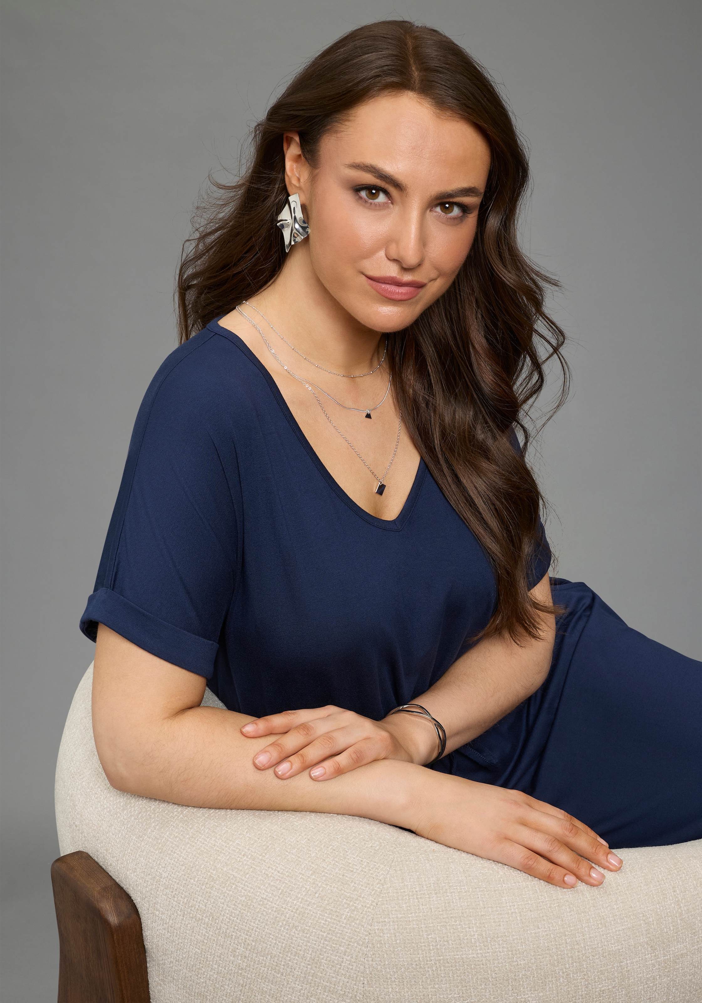 Laura Scott CURVE Jerseykleid Eingrifftaschen knöchellanger Schnitt, V-Ausschnitt, praktische Eingrifftaschen