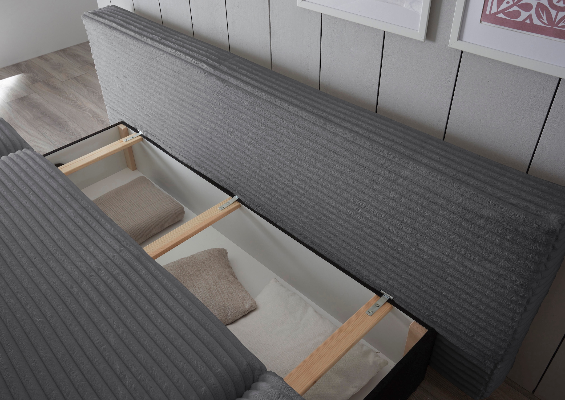 ED EXCITING DESIGN Schlafsofa »Sunny« mit Bettkasten, Armteilverstellung & 2 Rückenkissen