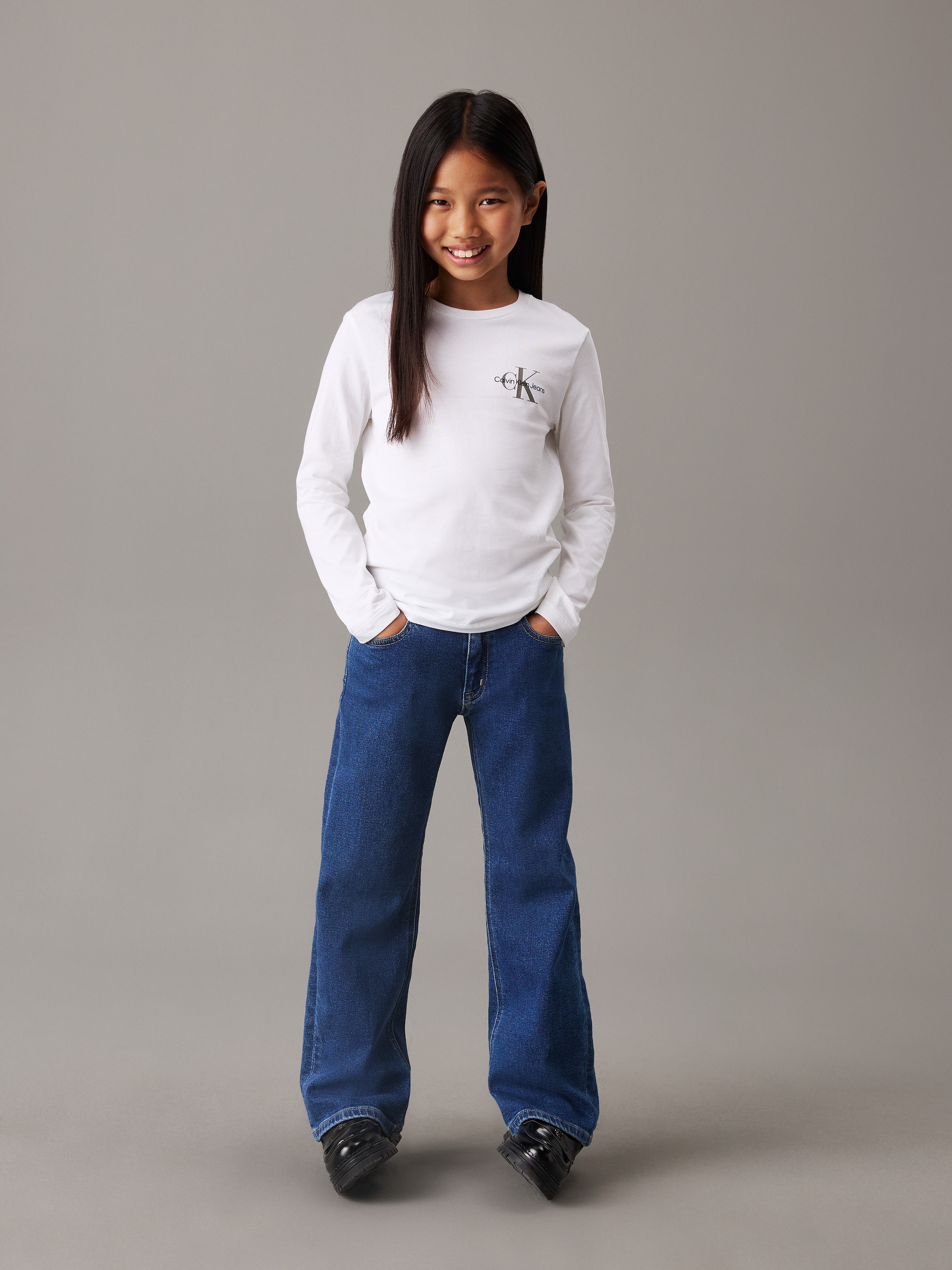 Calvin Klein Jeans Langarmshirt »Chest Monologo Ls T-Shirt« für Kinder bis 16 Jahre und mit Logoschriftzug