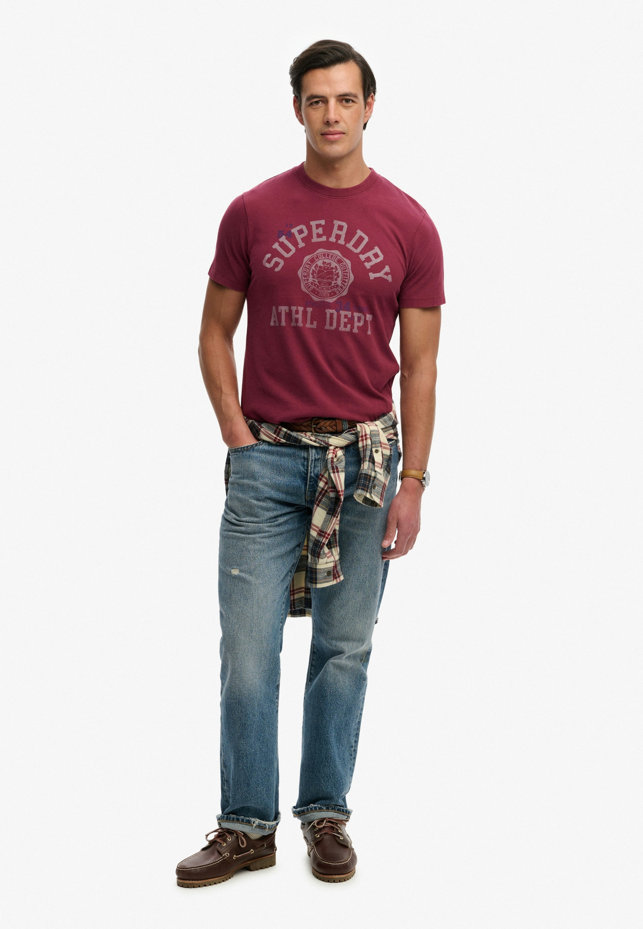 Superdry Shirt à col rond »VINTAGE PREP RELAXED TEE« avec un imprimé déchiré cool