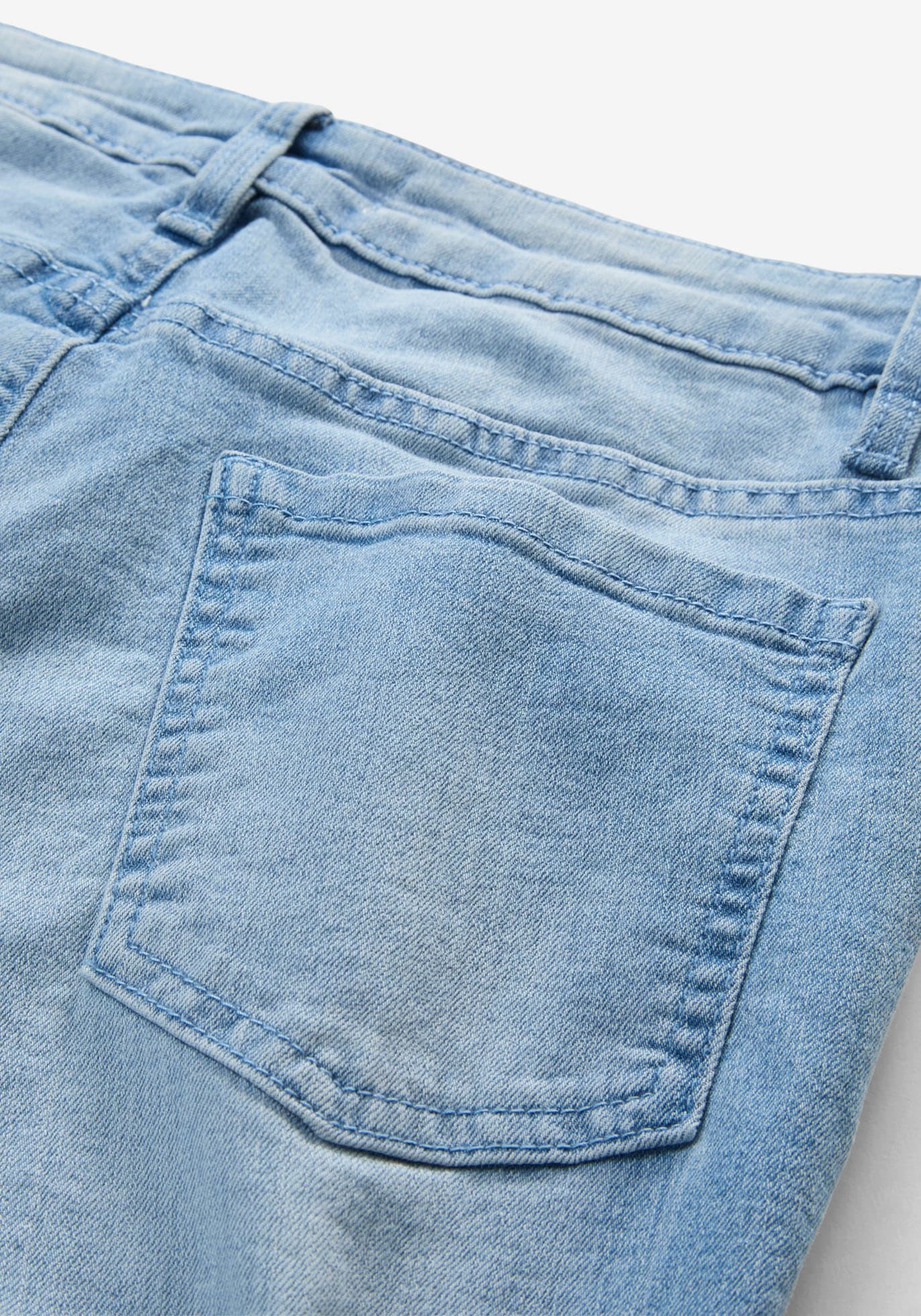 bonprix Jeans à pattes d'eph »Flared Jeans Mid Waist, Stretch« 5-Pocket-Style, aus Baumwolle, Polyester und Elasthan, Mid Waist