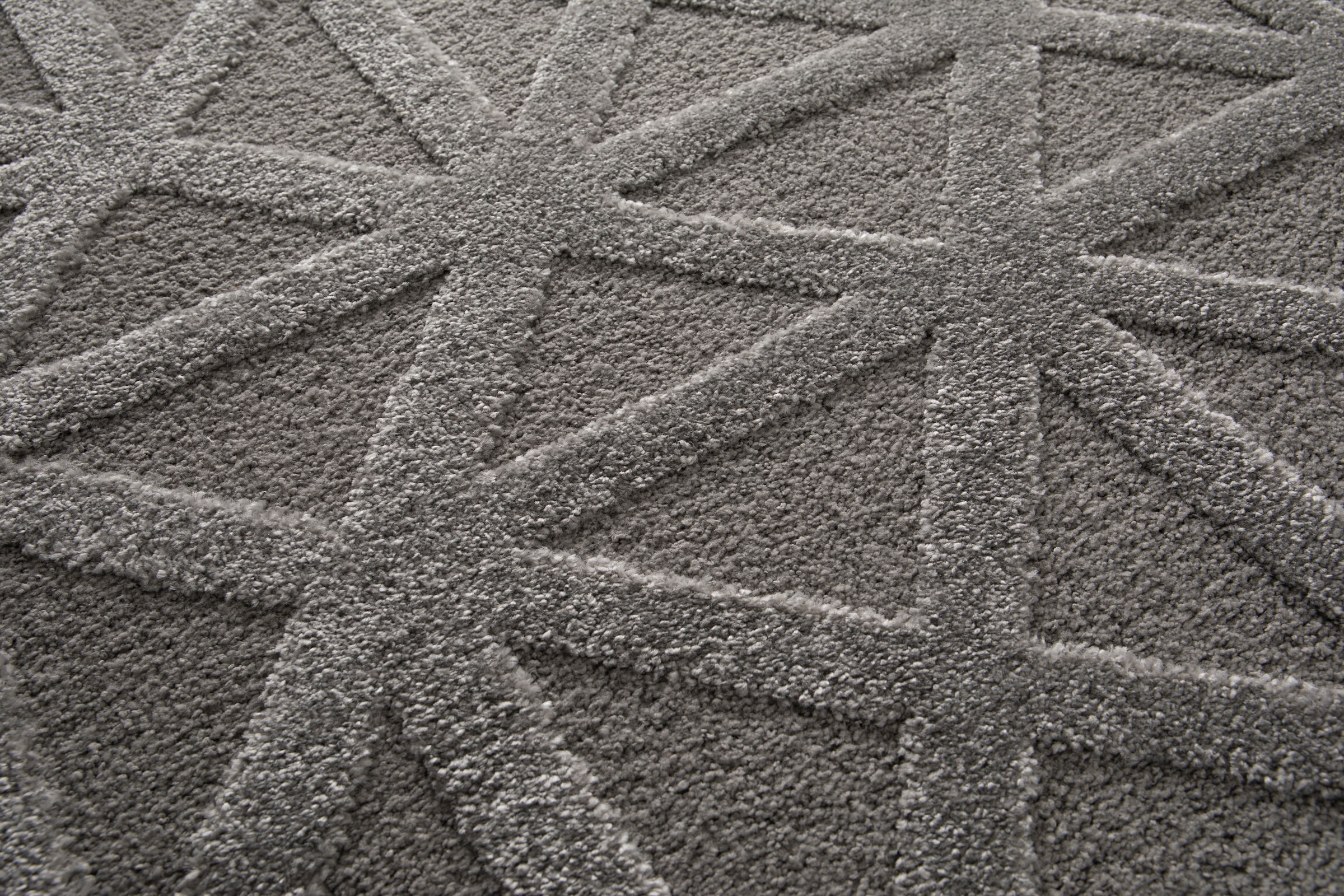 Primaflor-Ideen in Textil Tapis »COSMO Geo, Made in Belgium« Rectangulaire 14 mm Höhe design moderne, effet haut-bas, poil doux