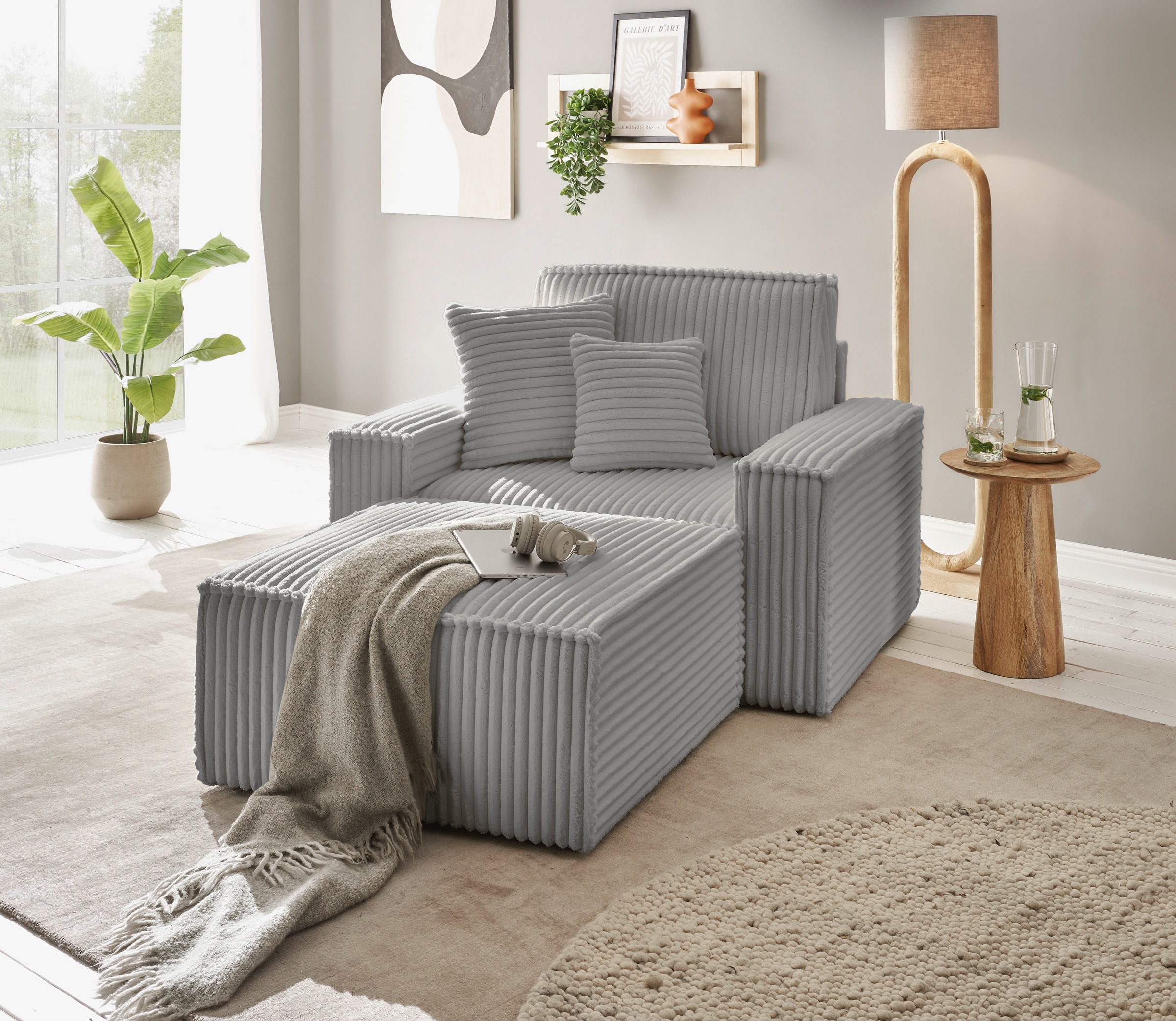 GOODproduct Loveseat »FINNLEY, Loveseat & Hocker im Set, trendige Stoffe, inkl. Zierkissen« 2 Stk. tlg. verfügbar in den Stoffqualitäten Bouclé, Struktur fein und Mega Cord