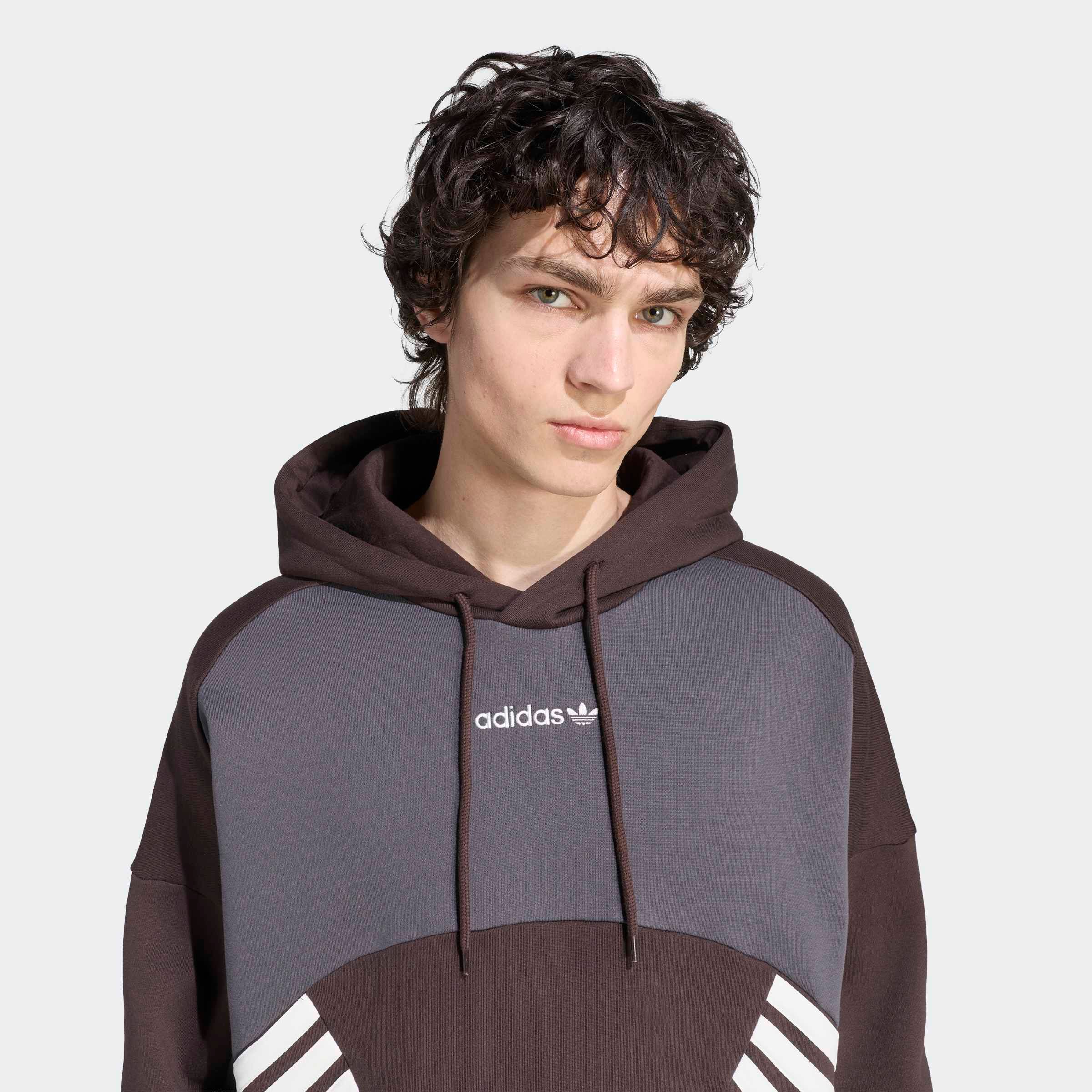 adidas Originals Sweat à capuche »MUNICH 93 HOODIE«, sportlich, lockere Passform, mit angesetztem Bündchen
